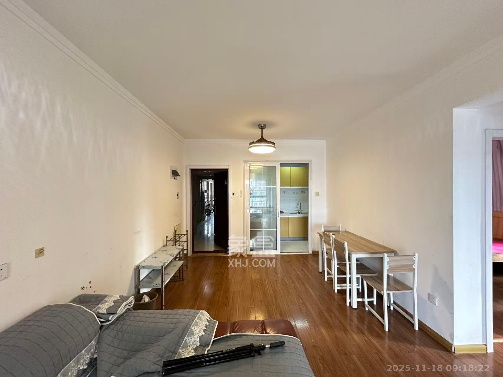 天麓尚层 2室2厅1卫 1800.0元/月 天麓尚层 2室2厅1卫 1800.0元/月室内图