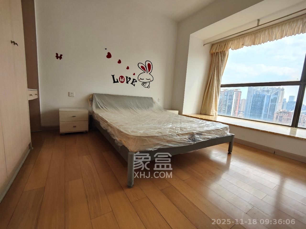 盛世美居荷园  3室1厅1卫    3000.0元/月室内图