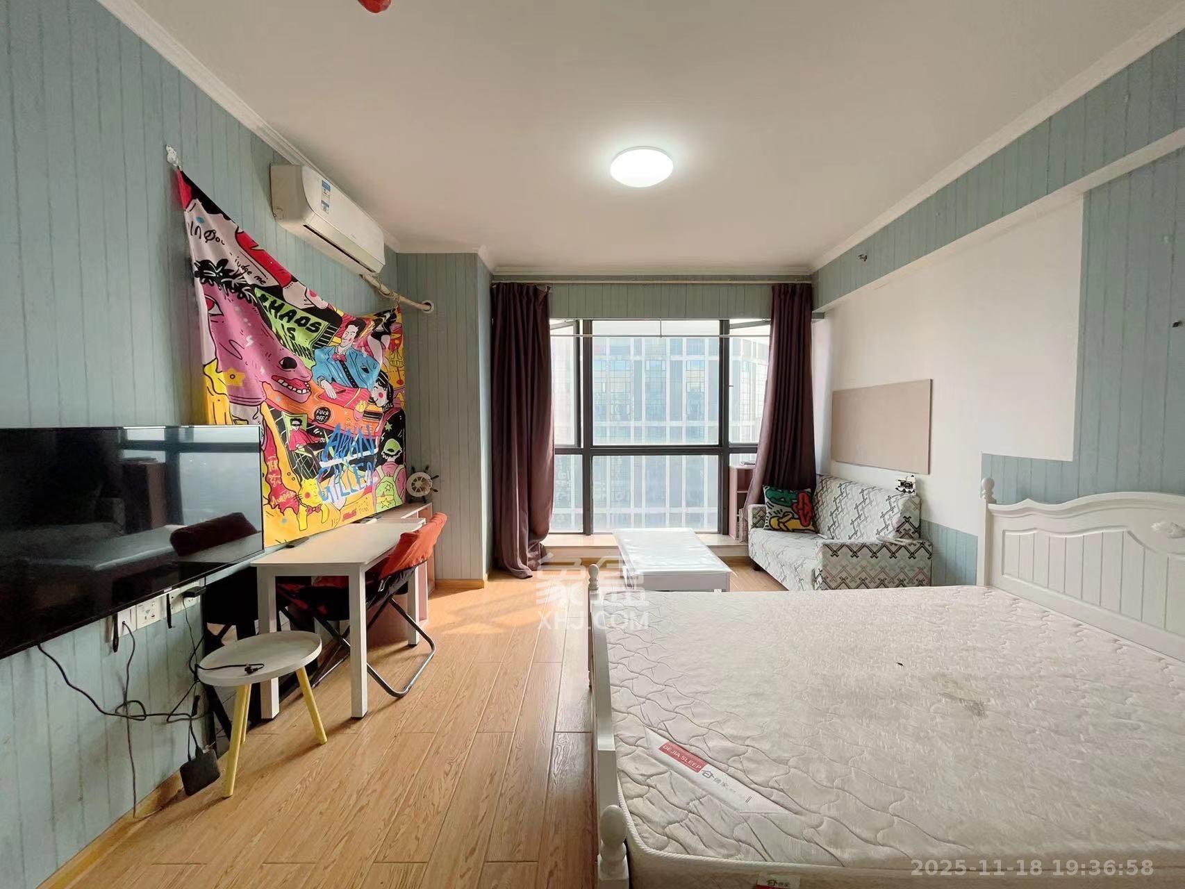 融科东南海 1室1厅1卫 1300.0元/月 融科东南海 1室1厅1卫 1300.0元/月室内图