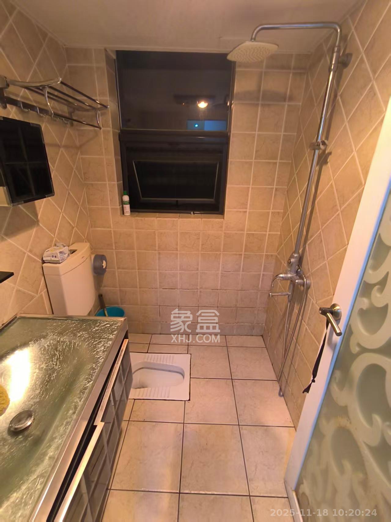 凯通国际城（凯通朝庭）  3室2厅2卫    4000.0元/月室内图