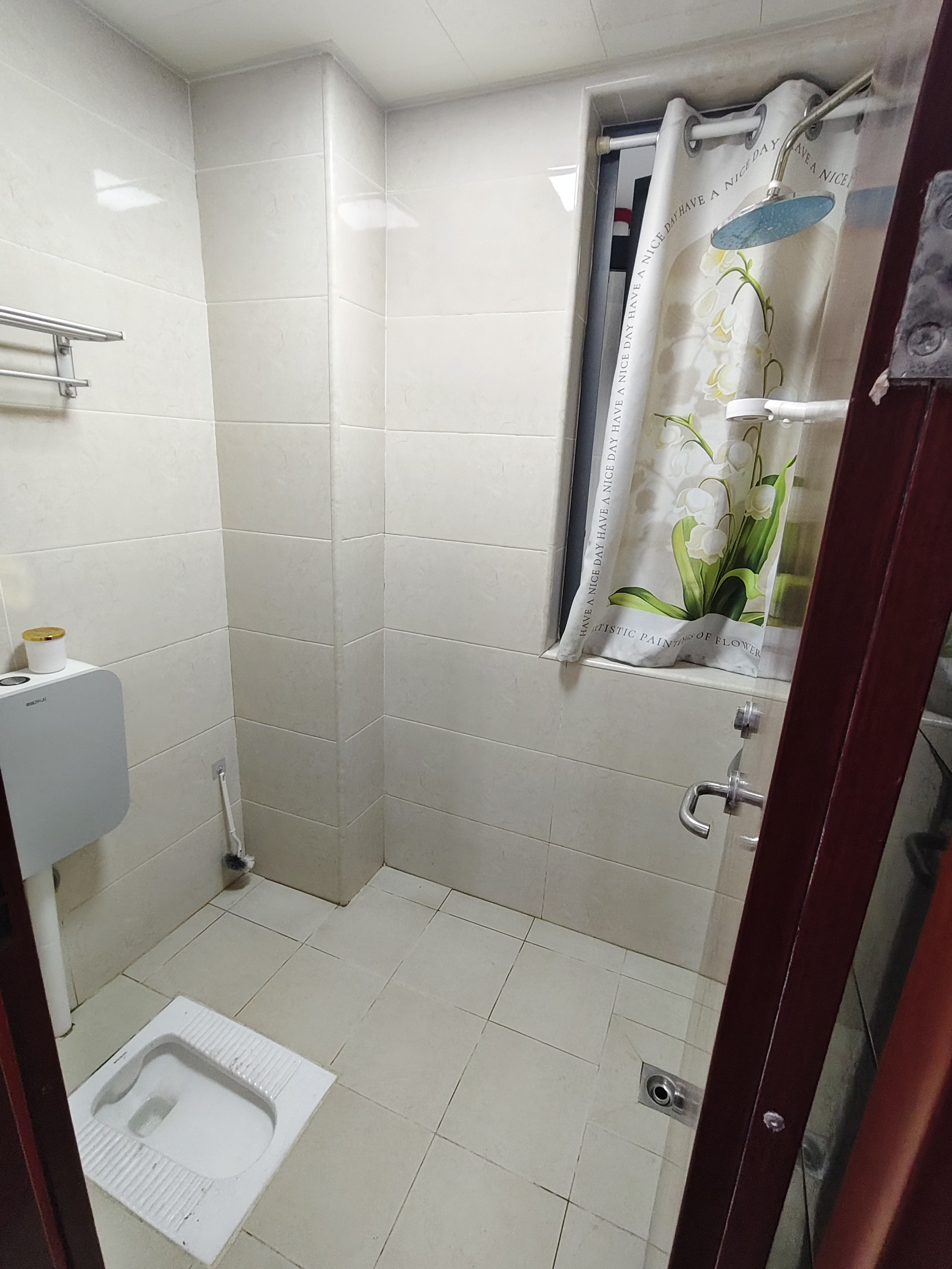 坡巷雅苑  3室2厅1卫    3000.0元/月室内图