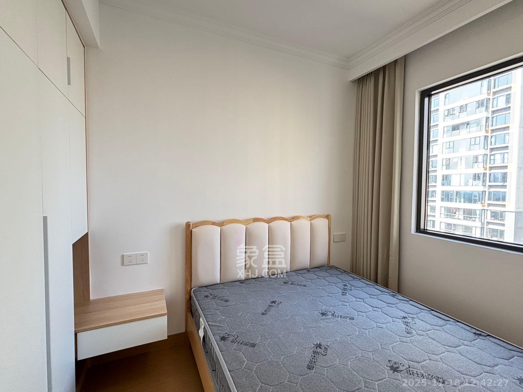 栖凤佳园  2室1厅1卫    3000.0元/月室内图