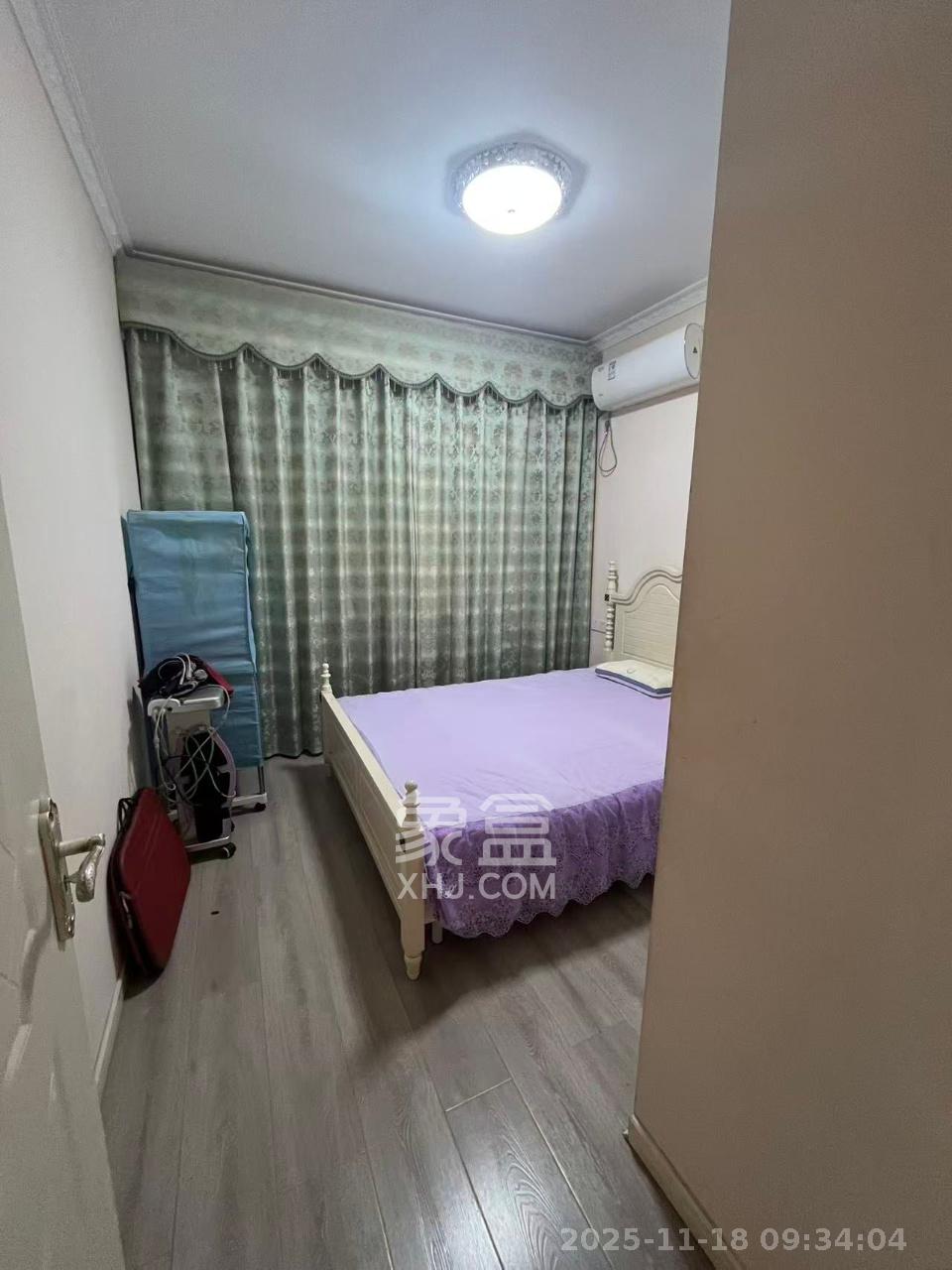 高升时代广场(冠铭商务中心) 3室2厅1卫 2400.0元/月 高升时代广场(冠铭商务中心) 3室2厅1卫 2400.0元/月室内图