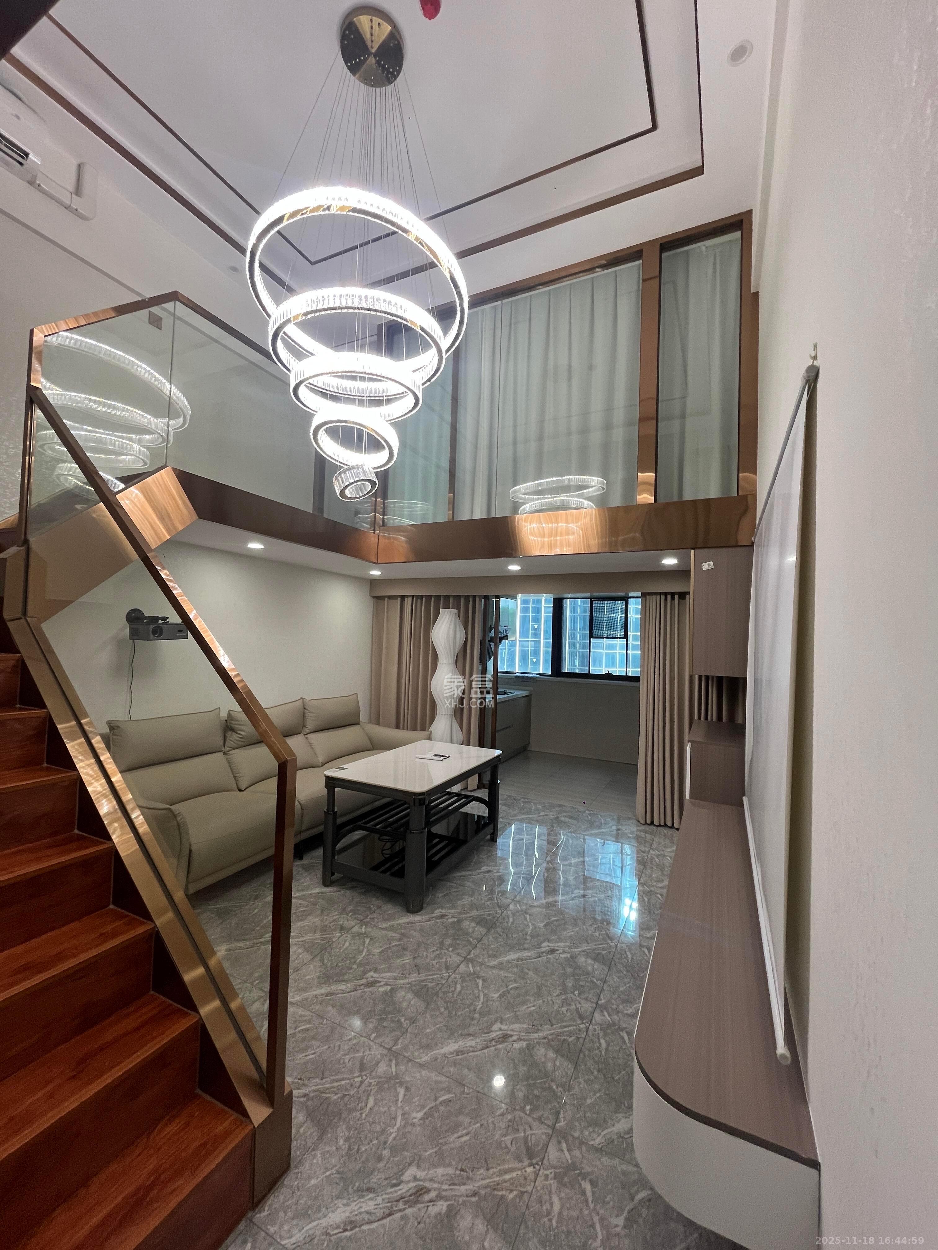 富兴时代御城  2室1厅1卫    3200.0元/月