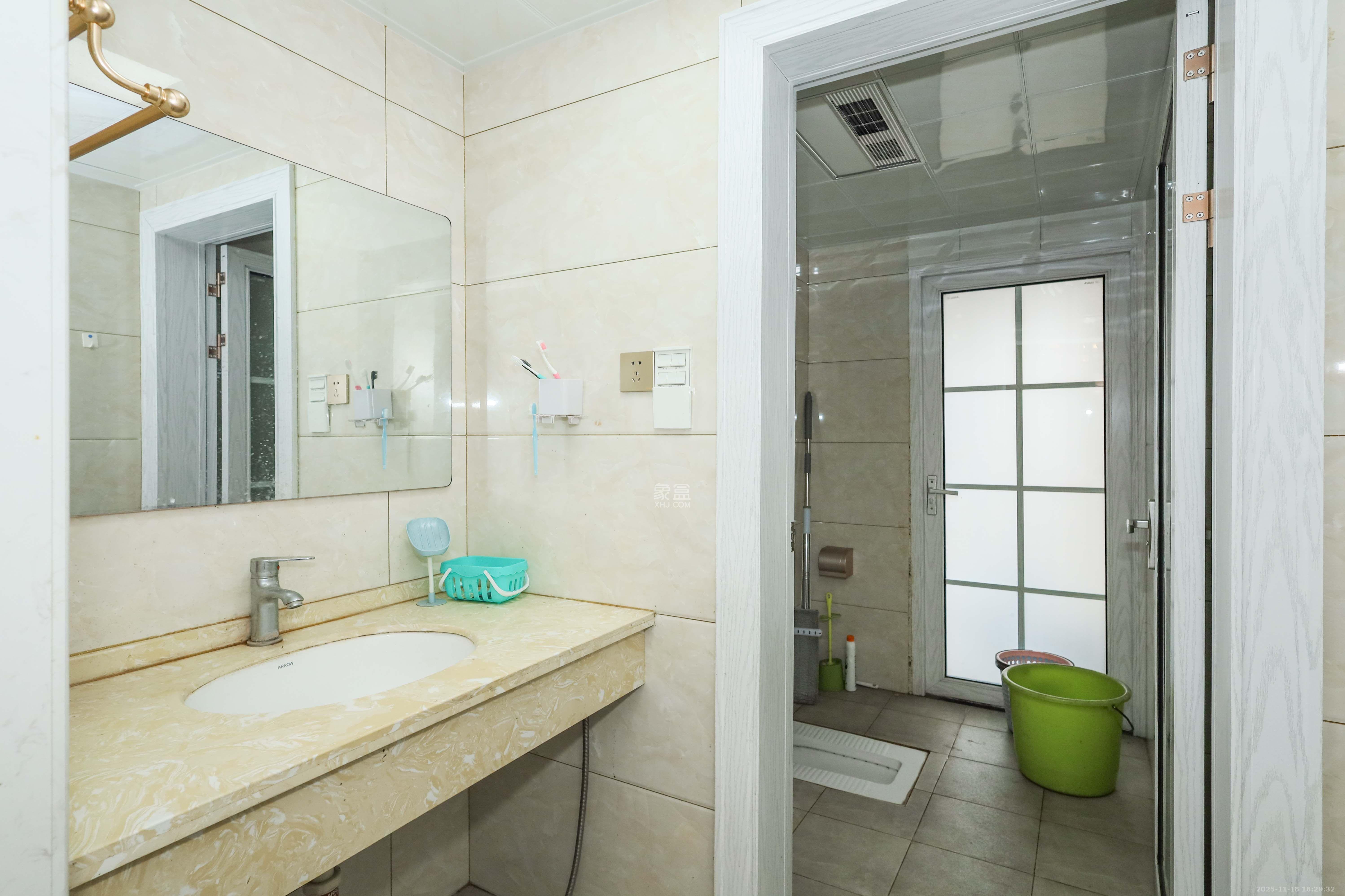 保利麓谷林语E区 1室2厅1卫 3000.0元/月 保利麓谷林语E区 1室2厅1卫 3000.0元/月室内图