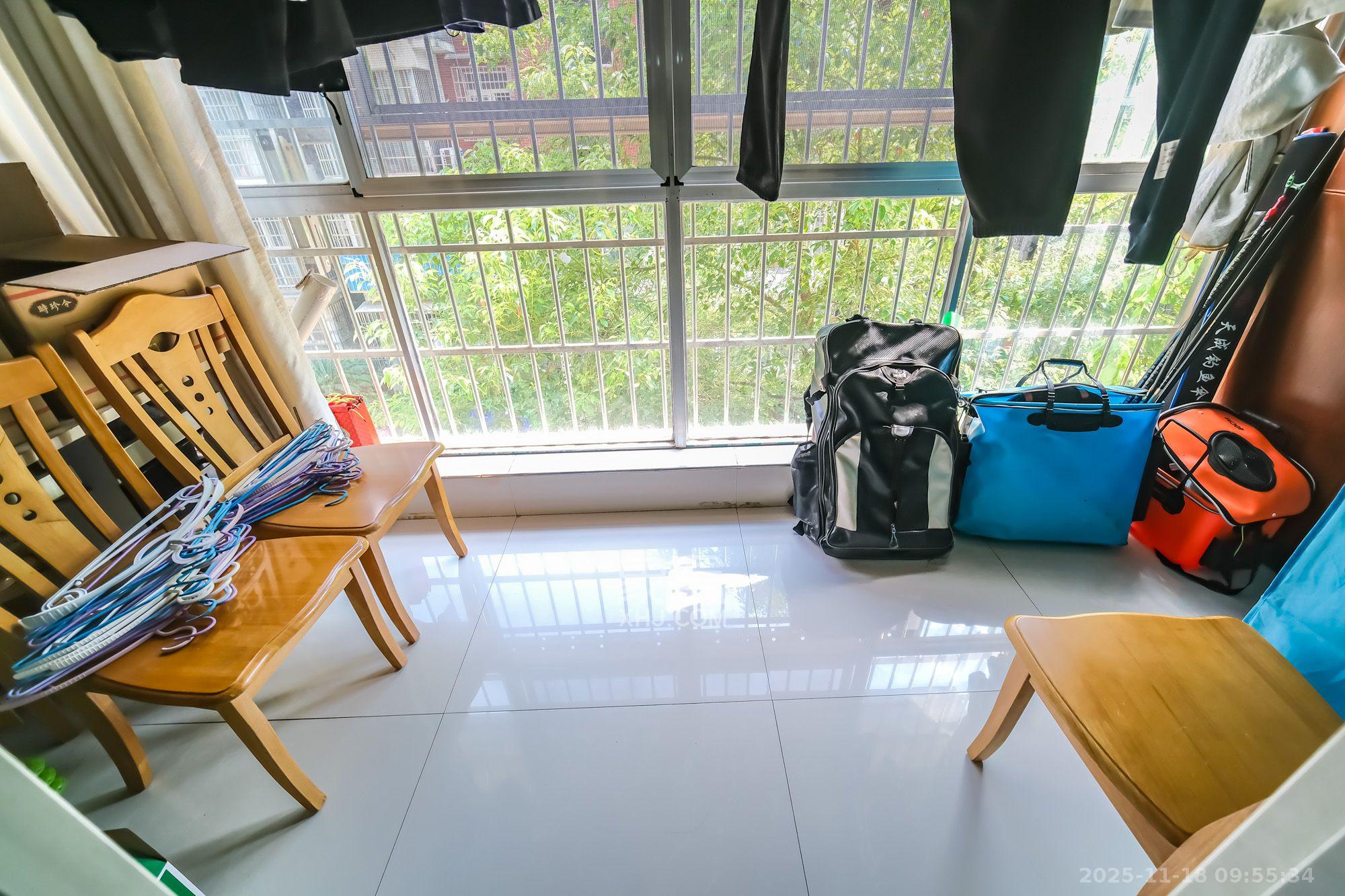 湘瑞家园  2室2厅1卫    1200.0元/月室内图