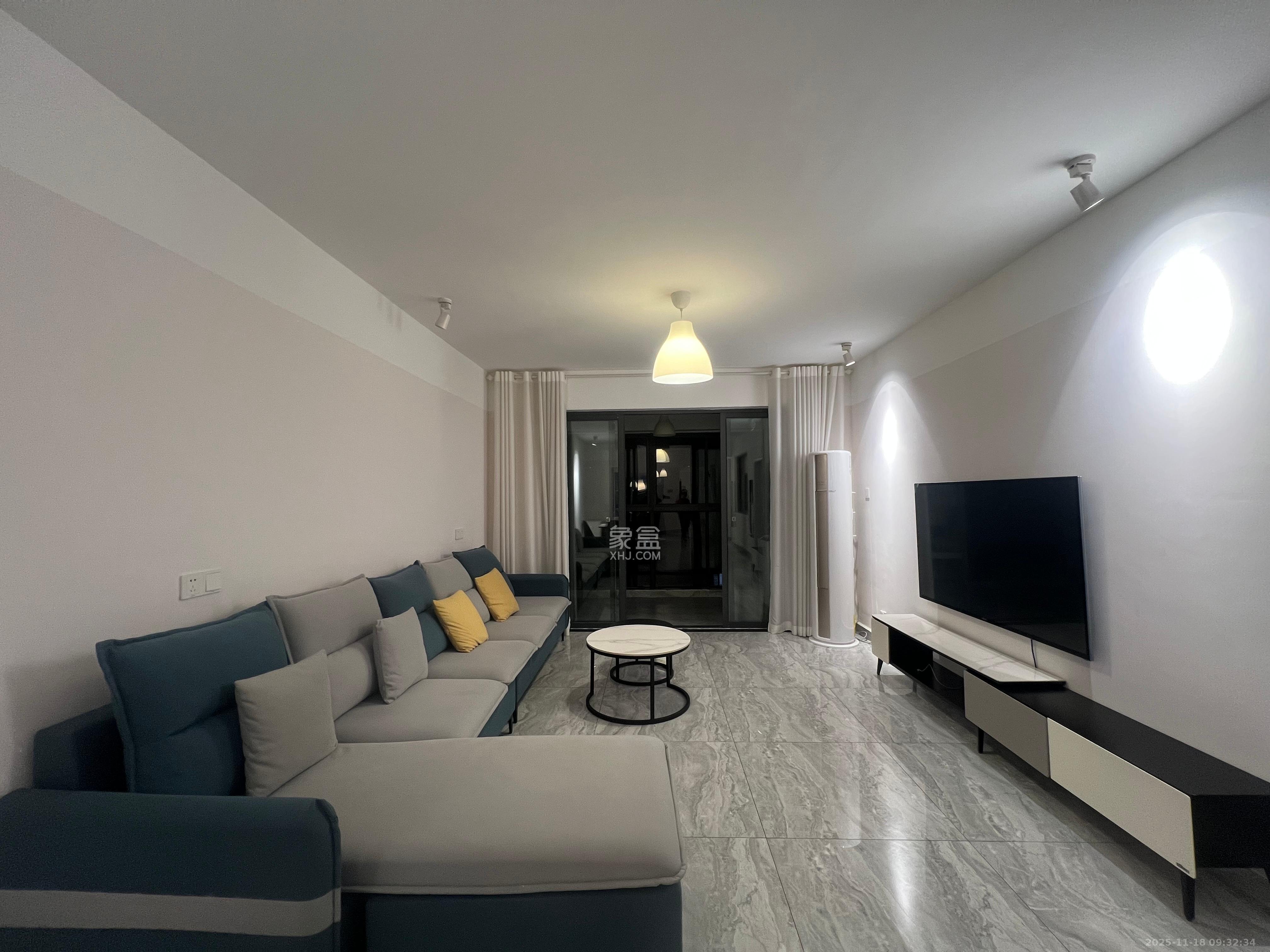 半山壹号  1室0厅0卫    3000.0元/月