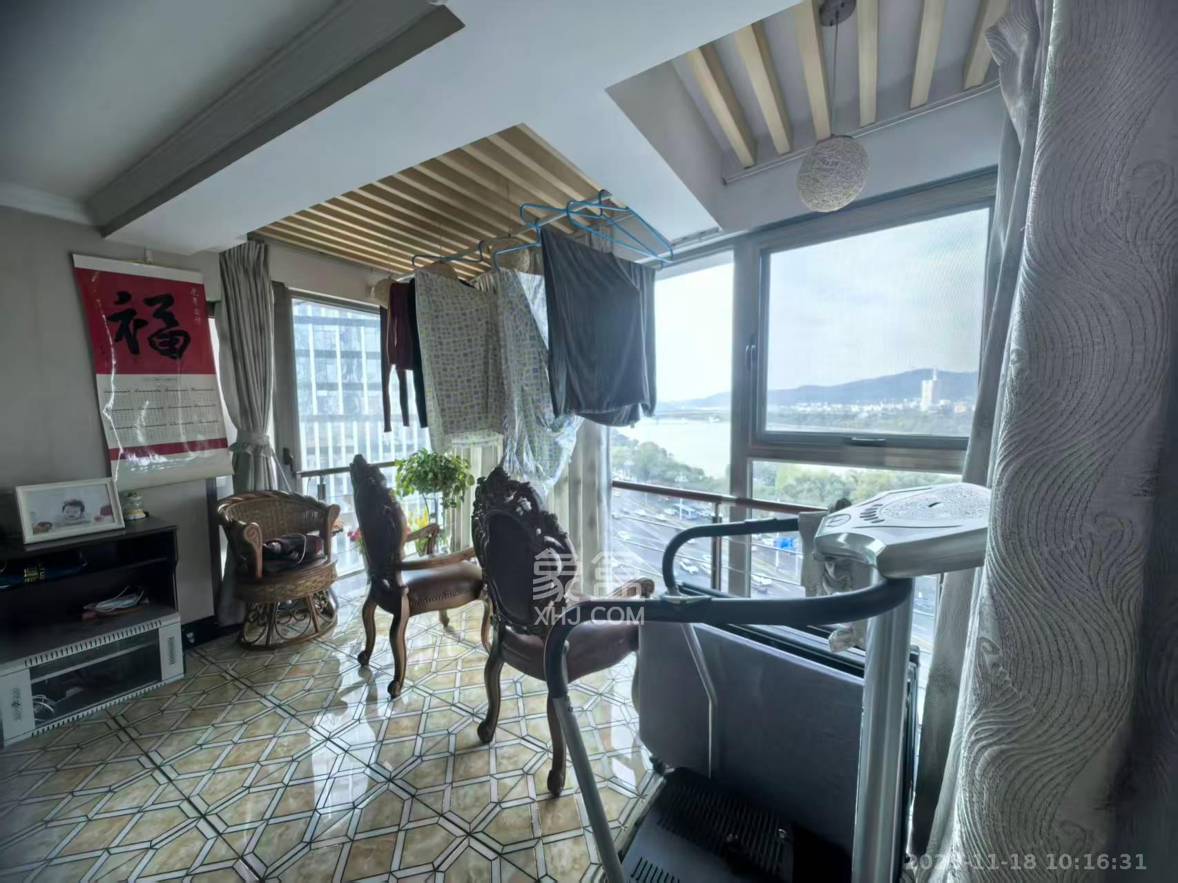 潮宗御苑  4室2厅3卫    10000.0元/月室内图