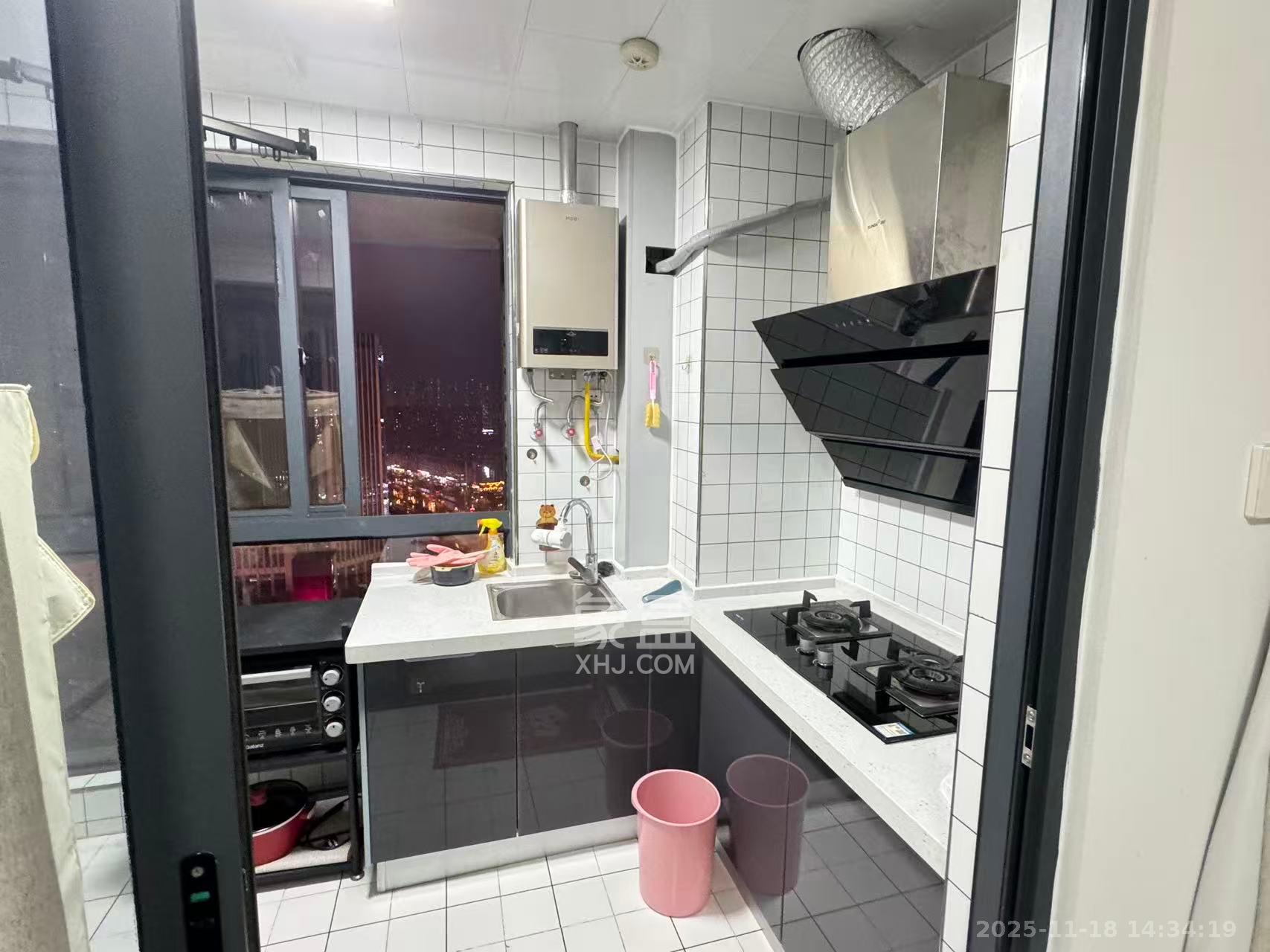 明发国际城 1室1厅1卫 1300.0元/月 明发国际城 1室1厅1卫 1300.0元/月室内图