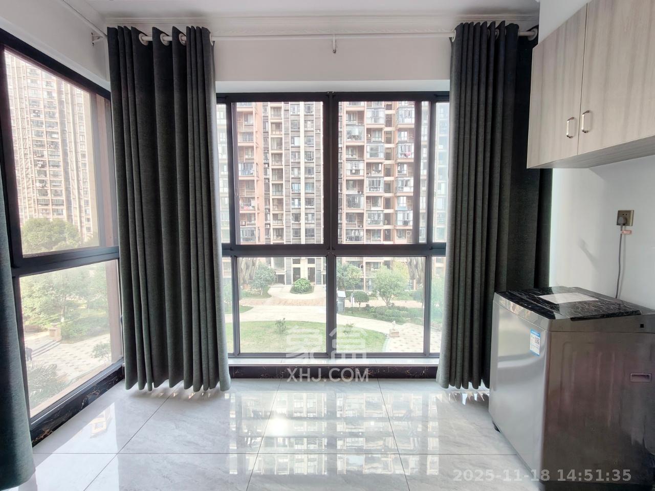 盛世耀凯 3室2厅1卫 2600.0元/月 盛世耀凯 3室2厅1卫 2600.0元/月室内图