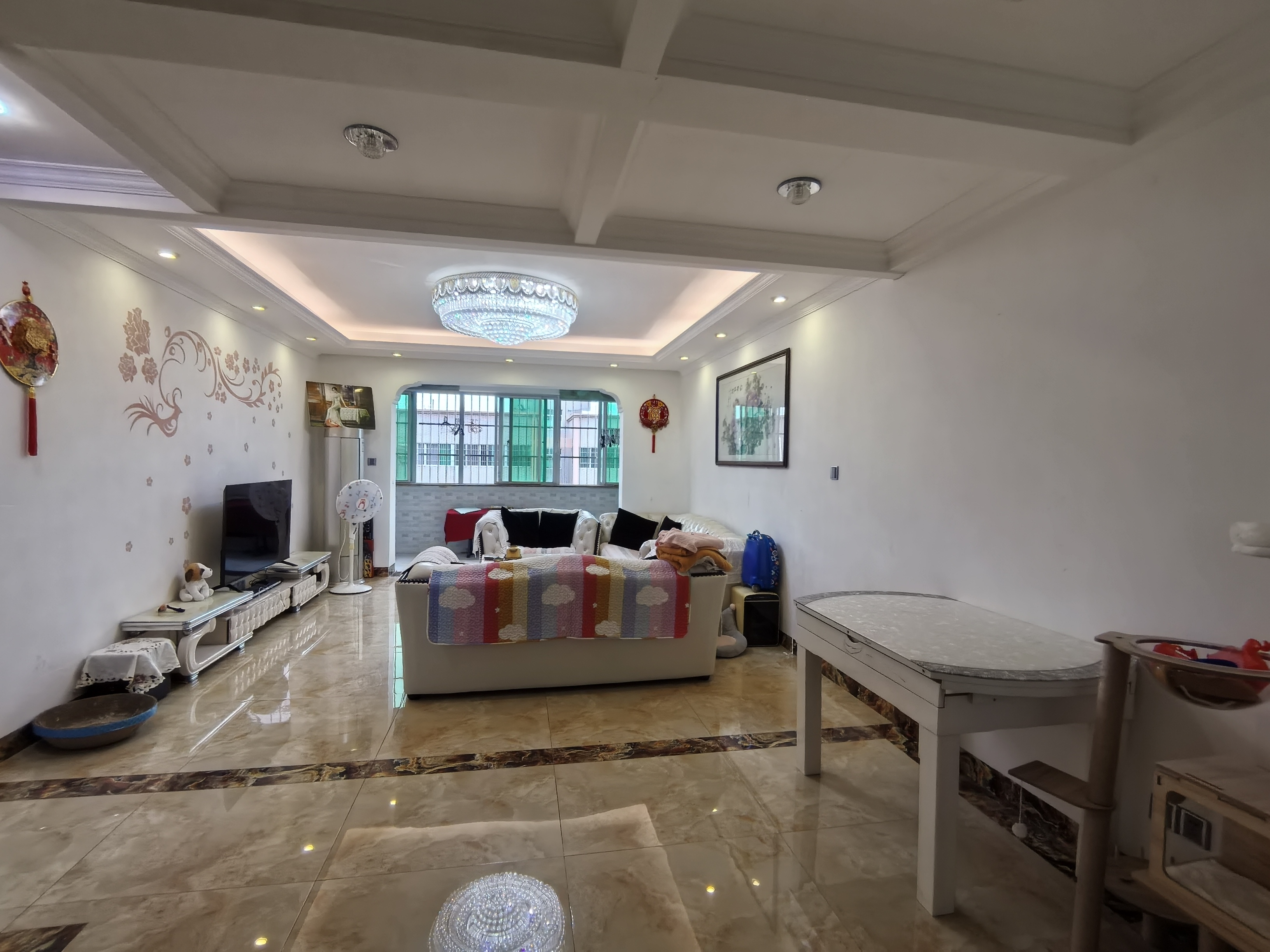 上丹小区  2室2厅1卫    2300.0元/月