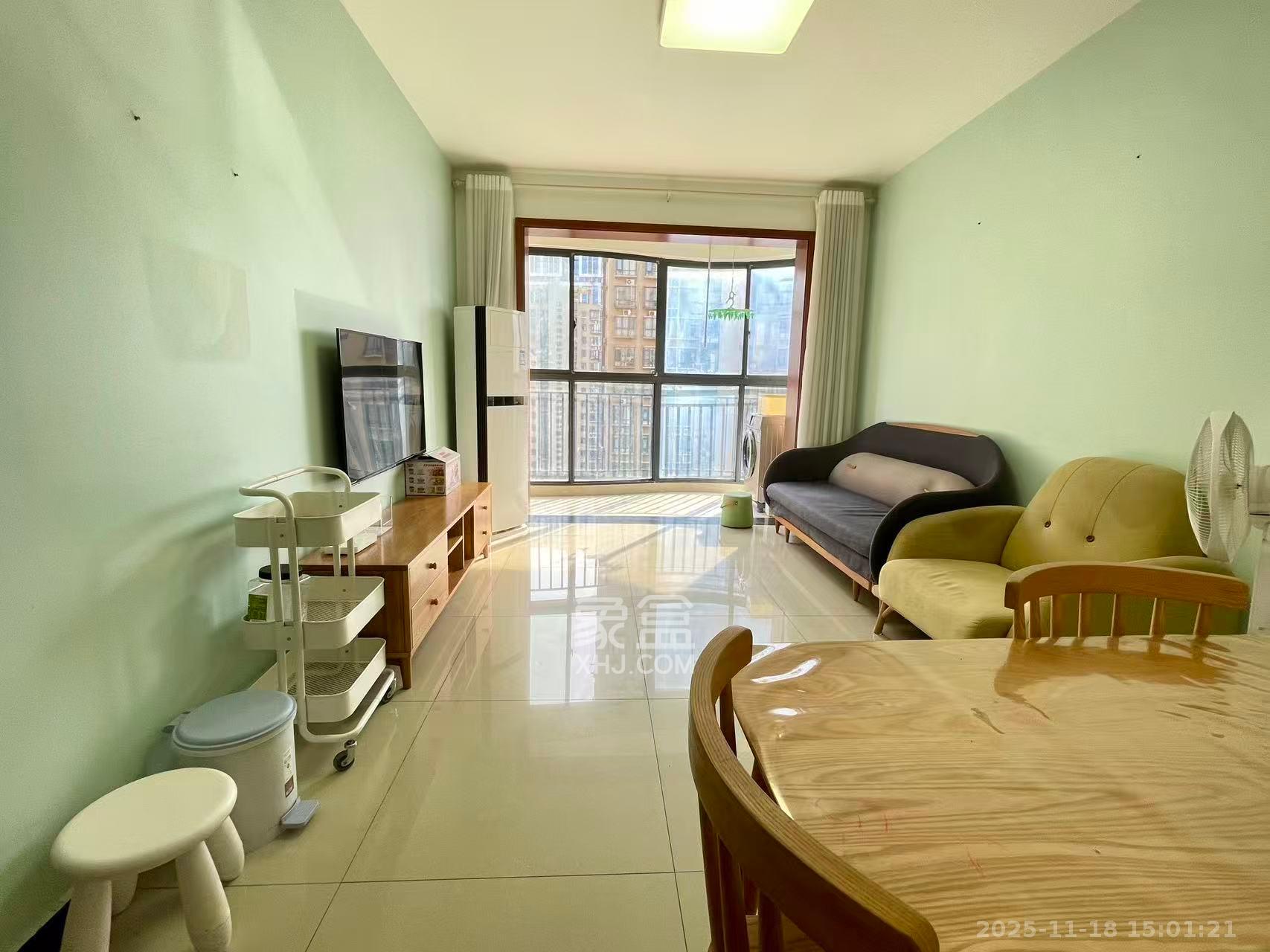 泊爱蓝湾 1室0厅0卫 2500.0元/月 泊爱蓝湾 1室0厅0卫 2500.0元/月室内图