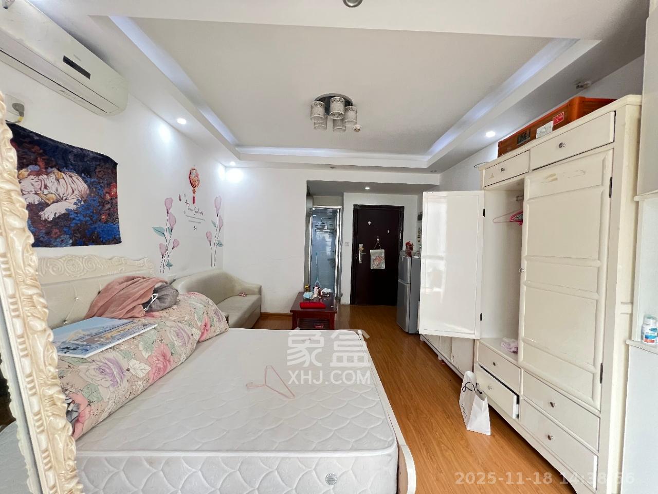 佳兴国际汇  1室1厅1卫    1600.0元/月室内图