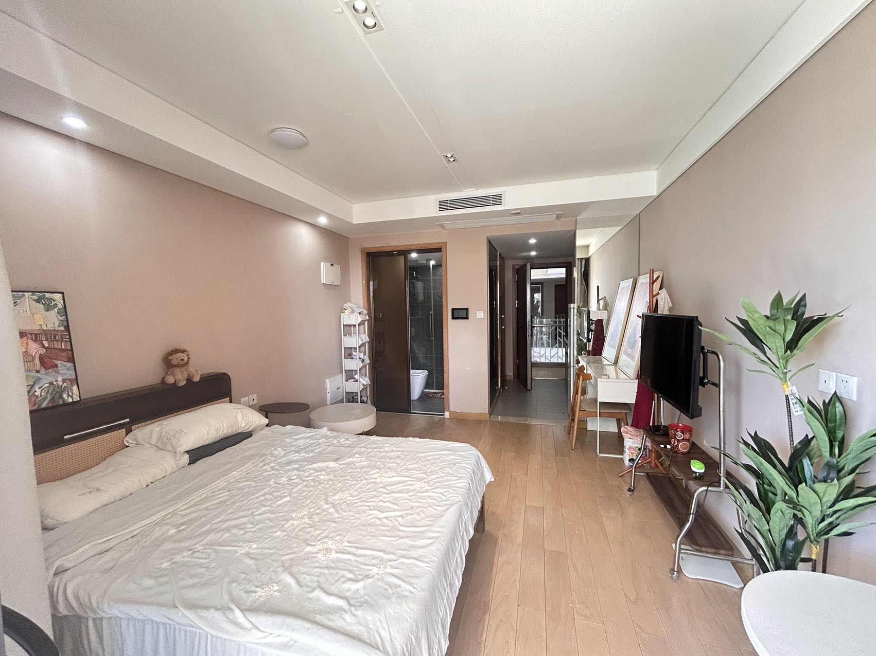 海域阳光(一二期) 1室0厅1卫 1500.0元/月 海域阳光(一二期) 1室0厅1卫 1500.0元/月室内图