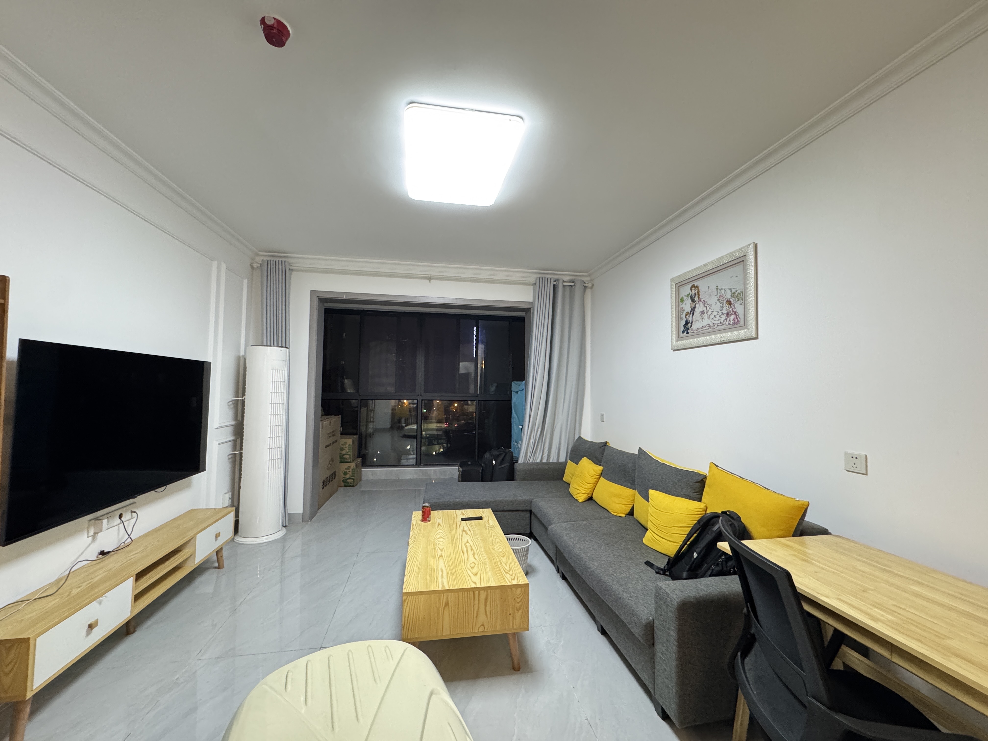 振业城三期  4室2厅1卫    3200.0元/月户型图