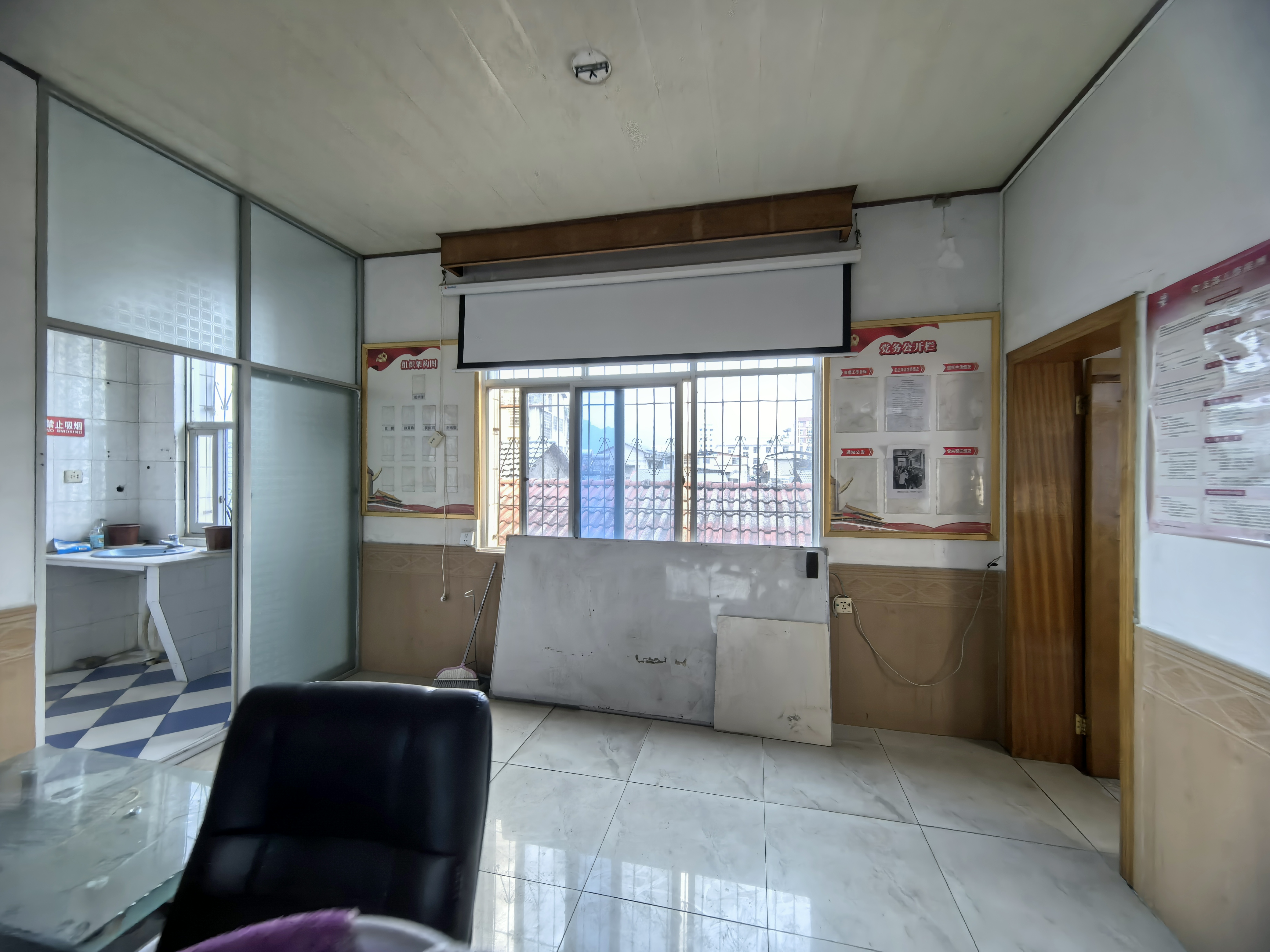 市中心散盘  10室4厅4卫    5000.0元/月室内图