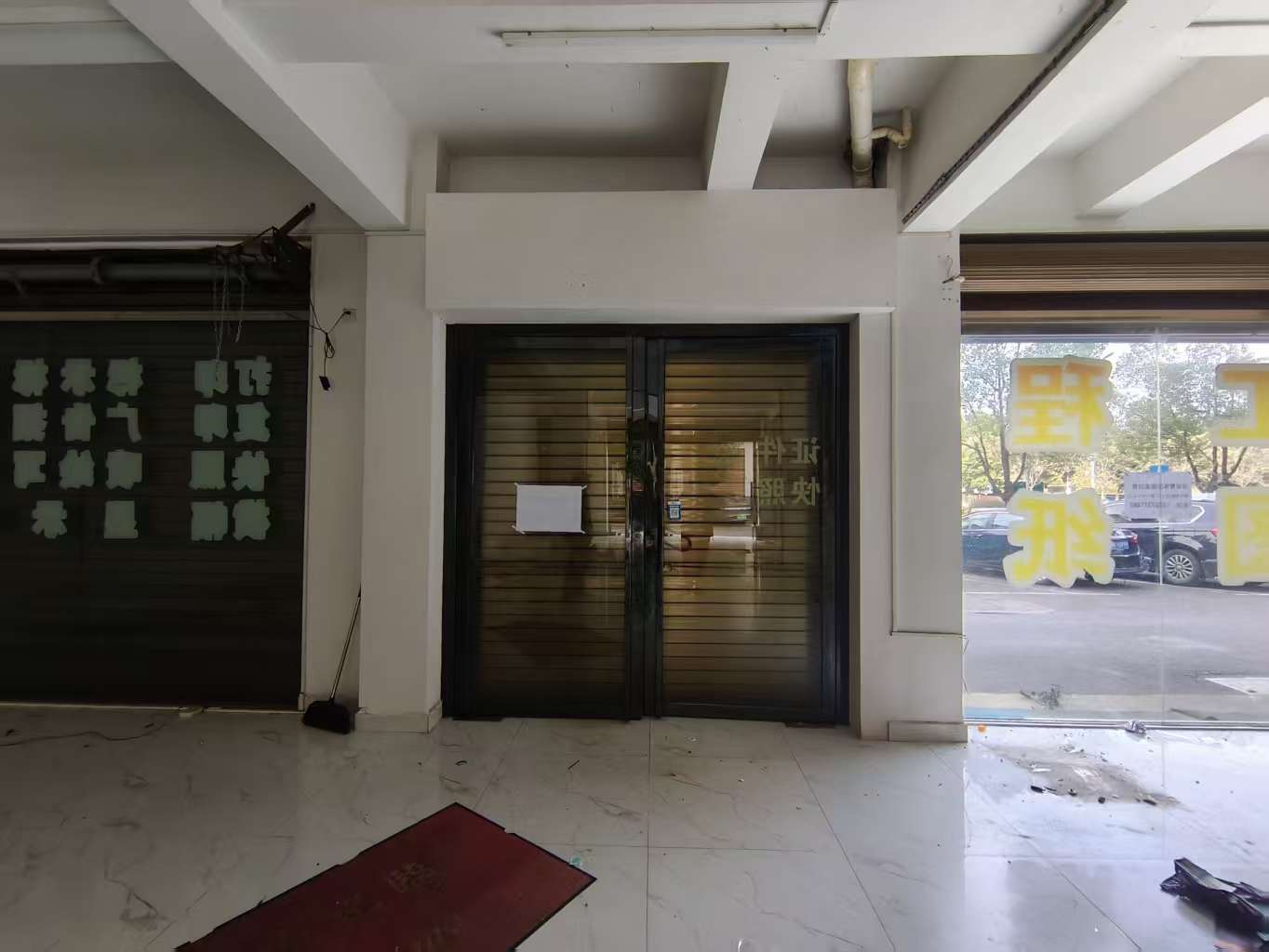 羊舞岭小区   140.0㎡      3700.0元/月室内图