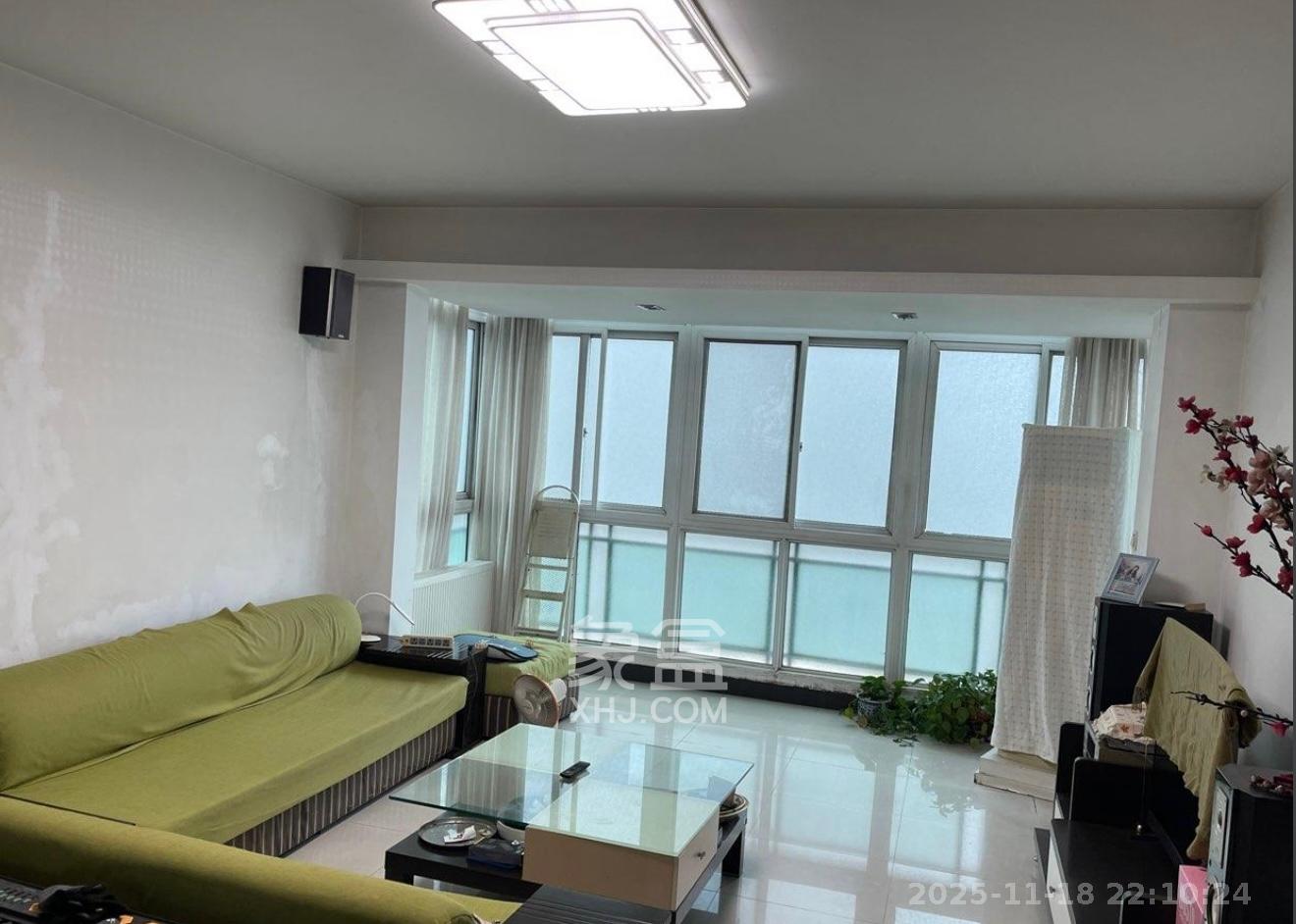 颐美园  1室0厅0卫    3300.0元/月