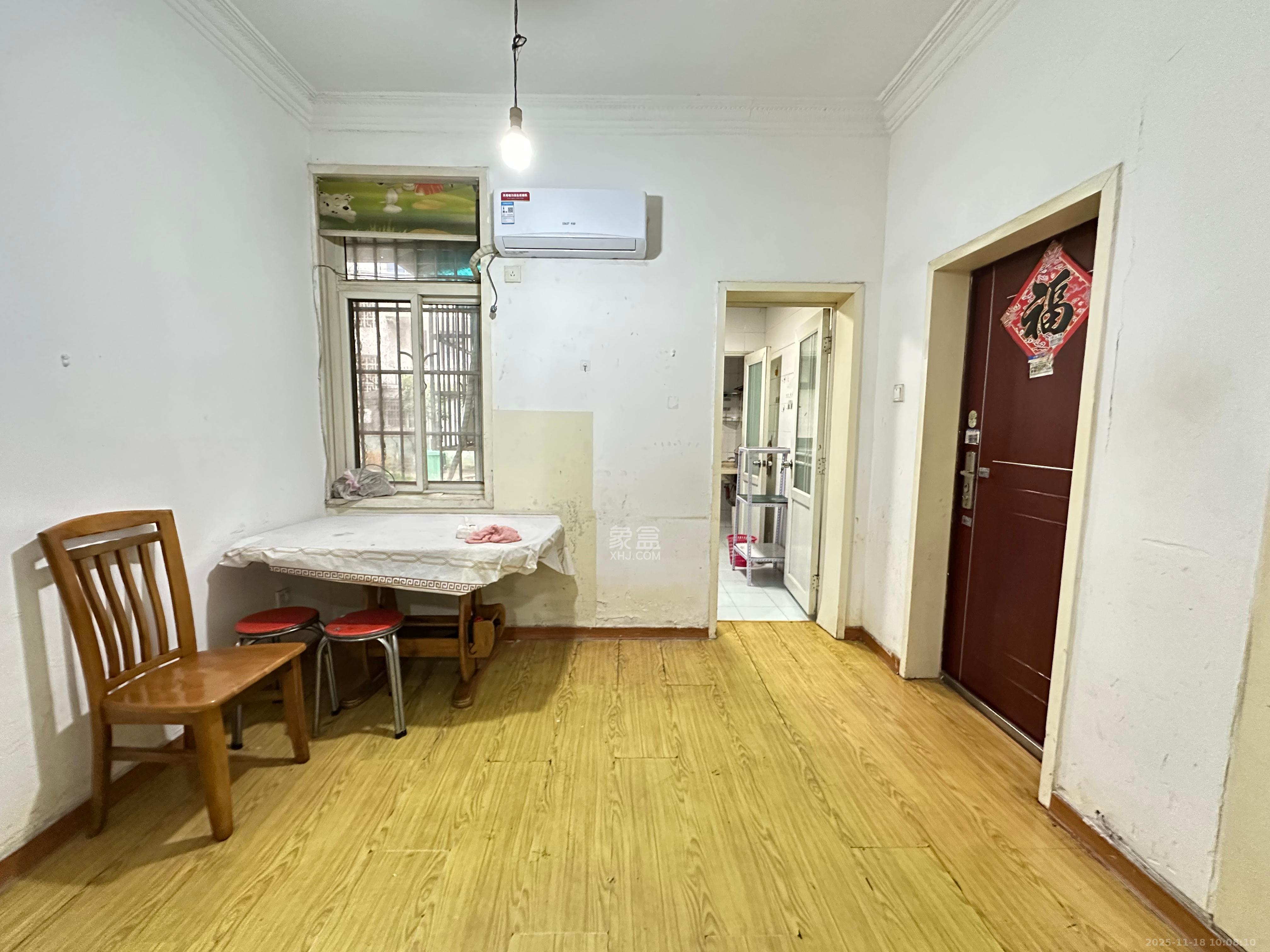 广电南院宿舍  3室2厅1卫    1500.0元/月室内图