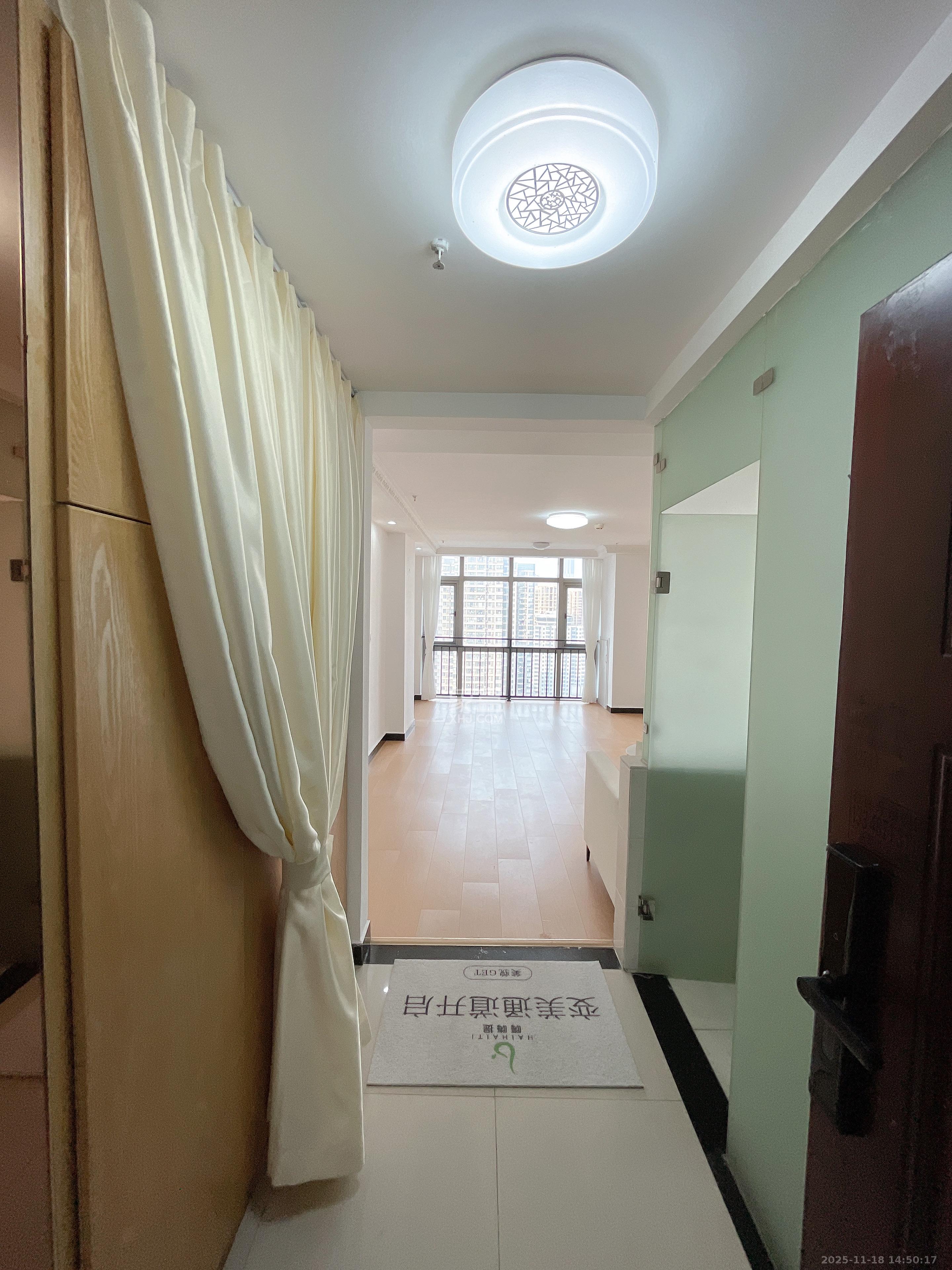 奥克斯广场 1室1厅1卫 1900.0元/月 奥克斯广场 1室1厅1卫 1900.0元/月室内图