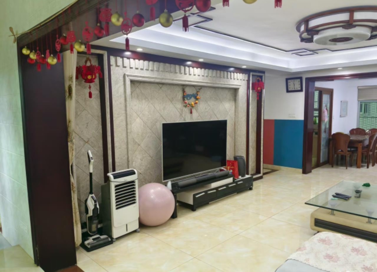 上丹小区 3室2厅2卫 2700.0元/月 上丹小区 3室2厅2卫 2700.0元/月室内图