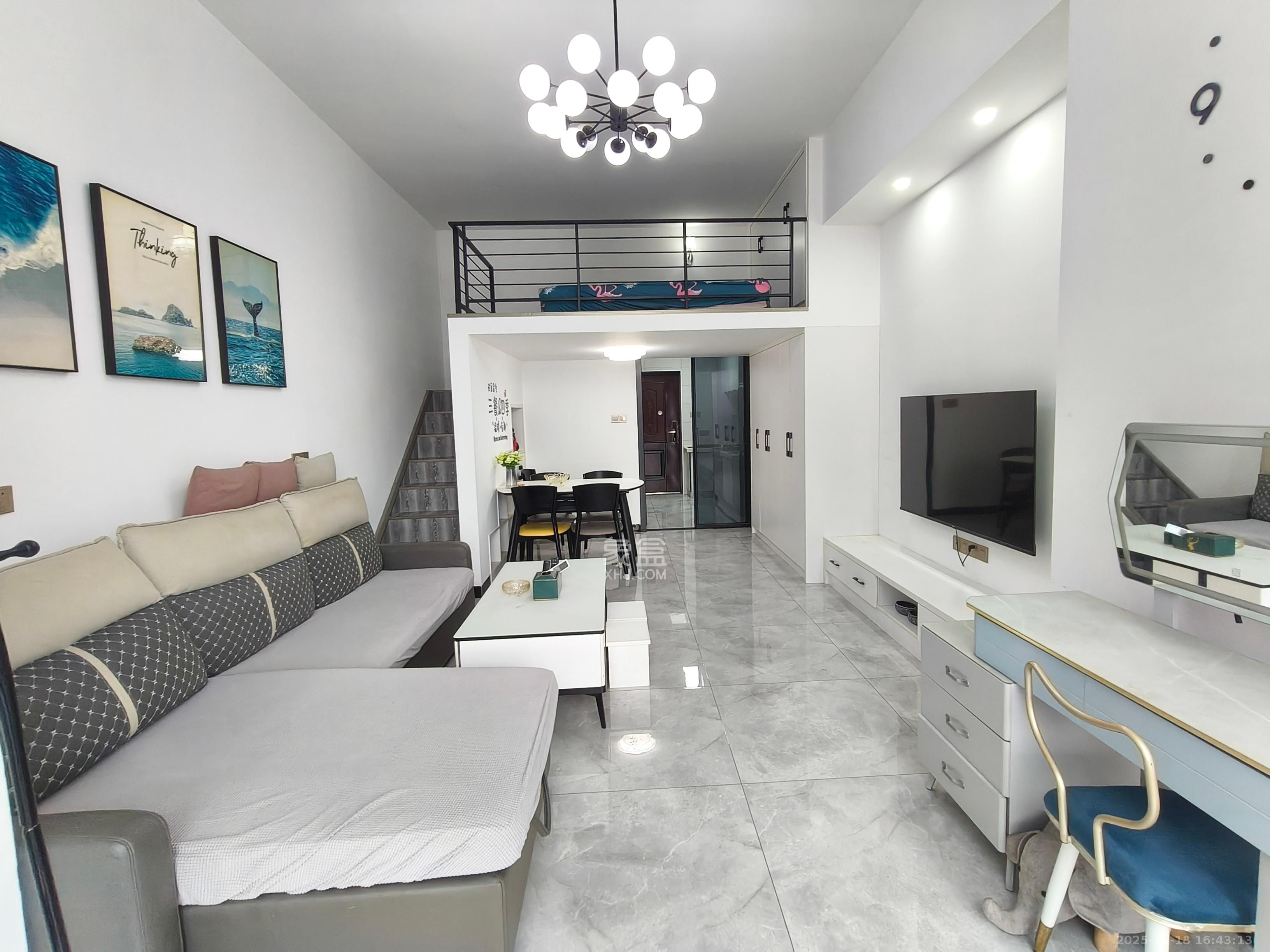 环亚高铁芯城 1室1厅1卫 2000.0元/月 环亚高铁芯城 1室1厅1卫 2000.0元/月室内图