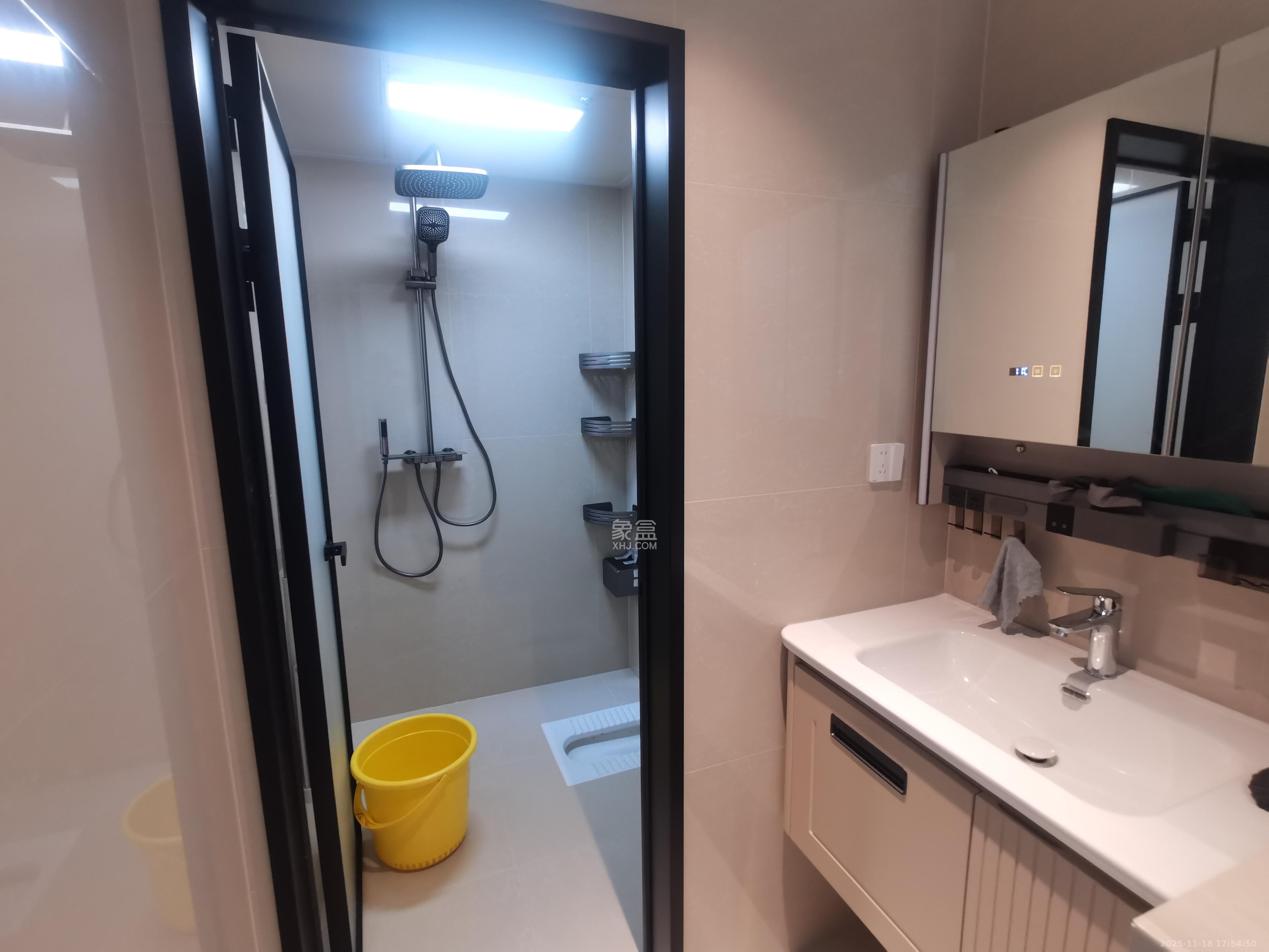 先锋新宇  2室1厅1卫    2800.0元/月室内图