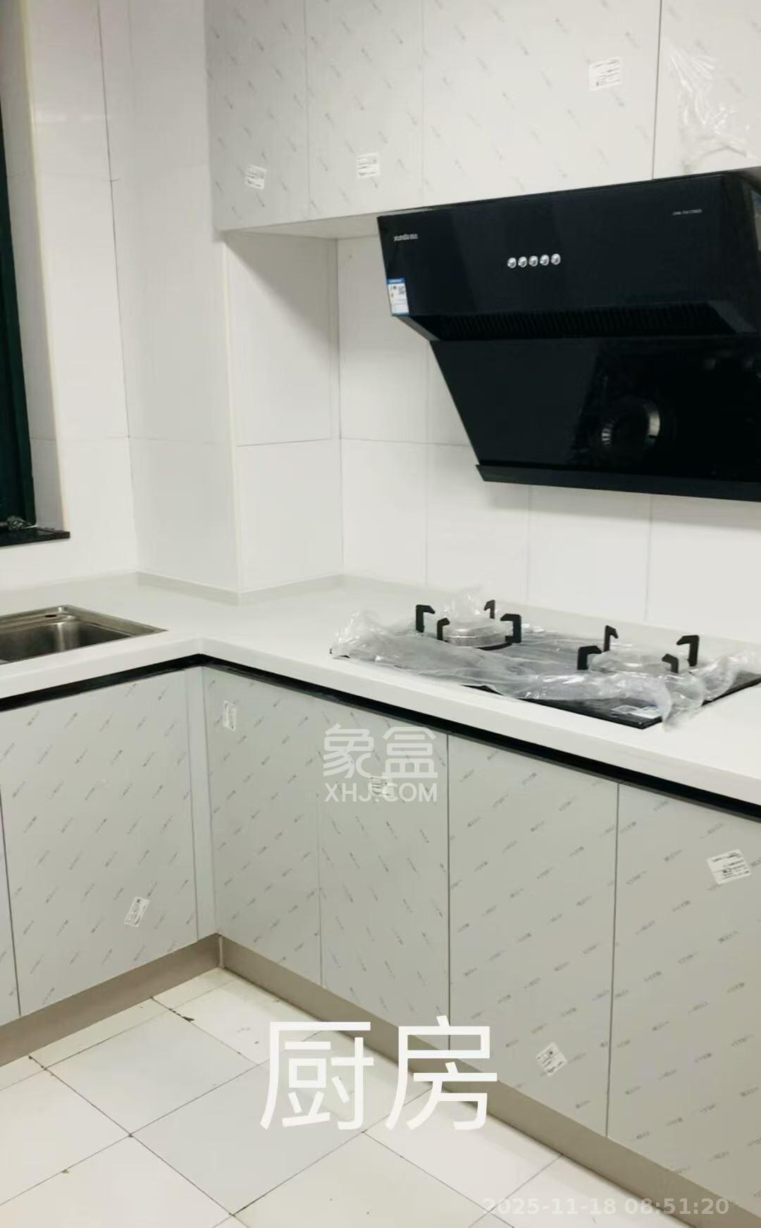 佳阳悦景馨都 3室2厅2卫 3000.0元/月 佳阳悦景馨都 3室2厅2卫 3000.0元/月室内图