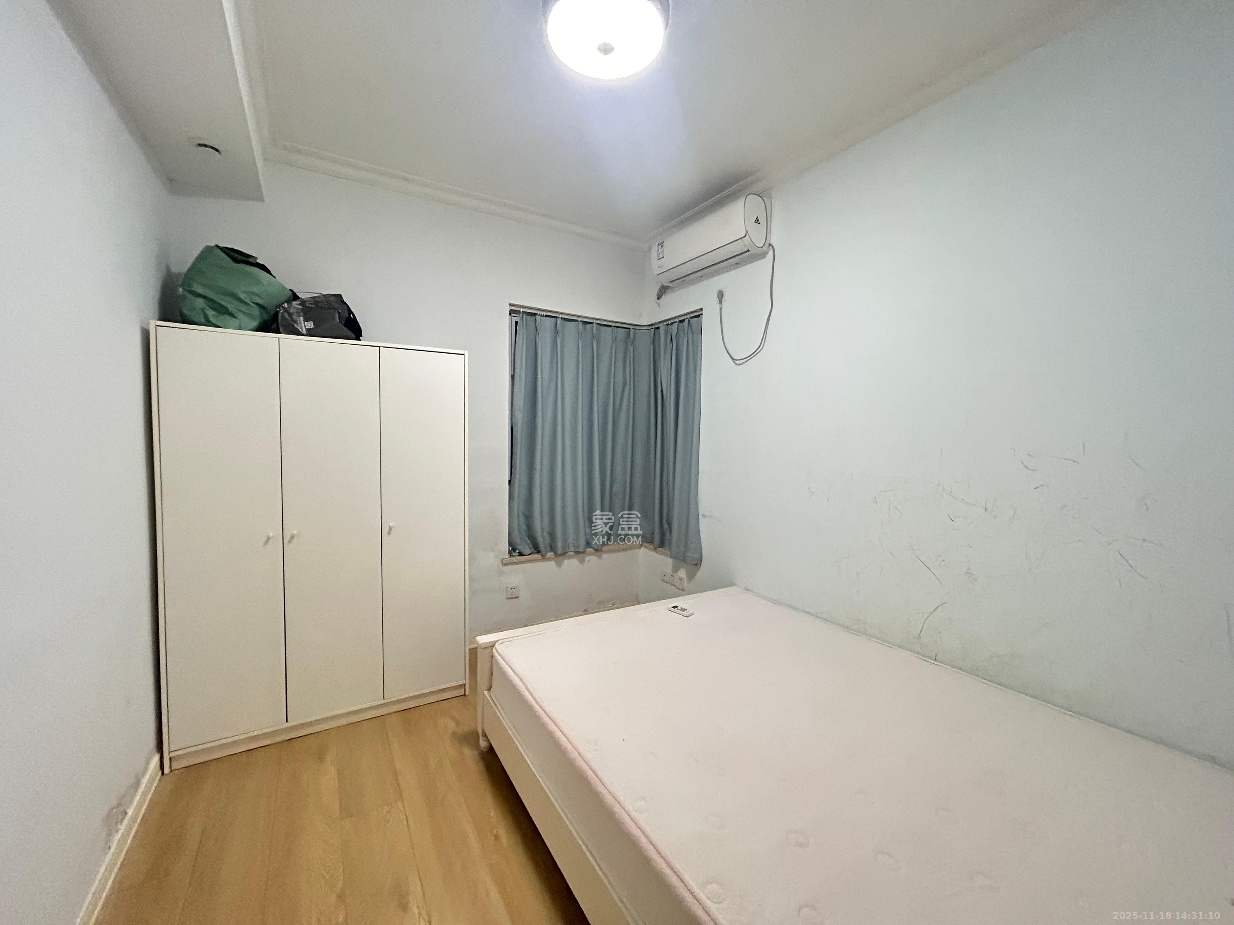 哈佛小镇(五矿哈佛小镇) 4室2厅2卫 2000.0元/月 哈佛小镇(五矿哈佛小镇) 4室2厅2卫 2000.0元/月室内图