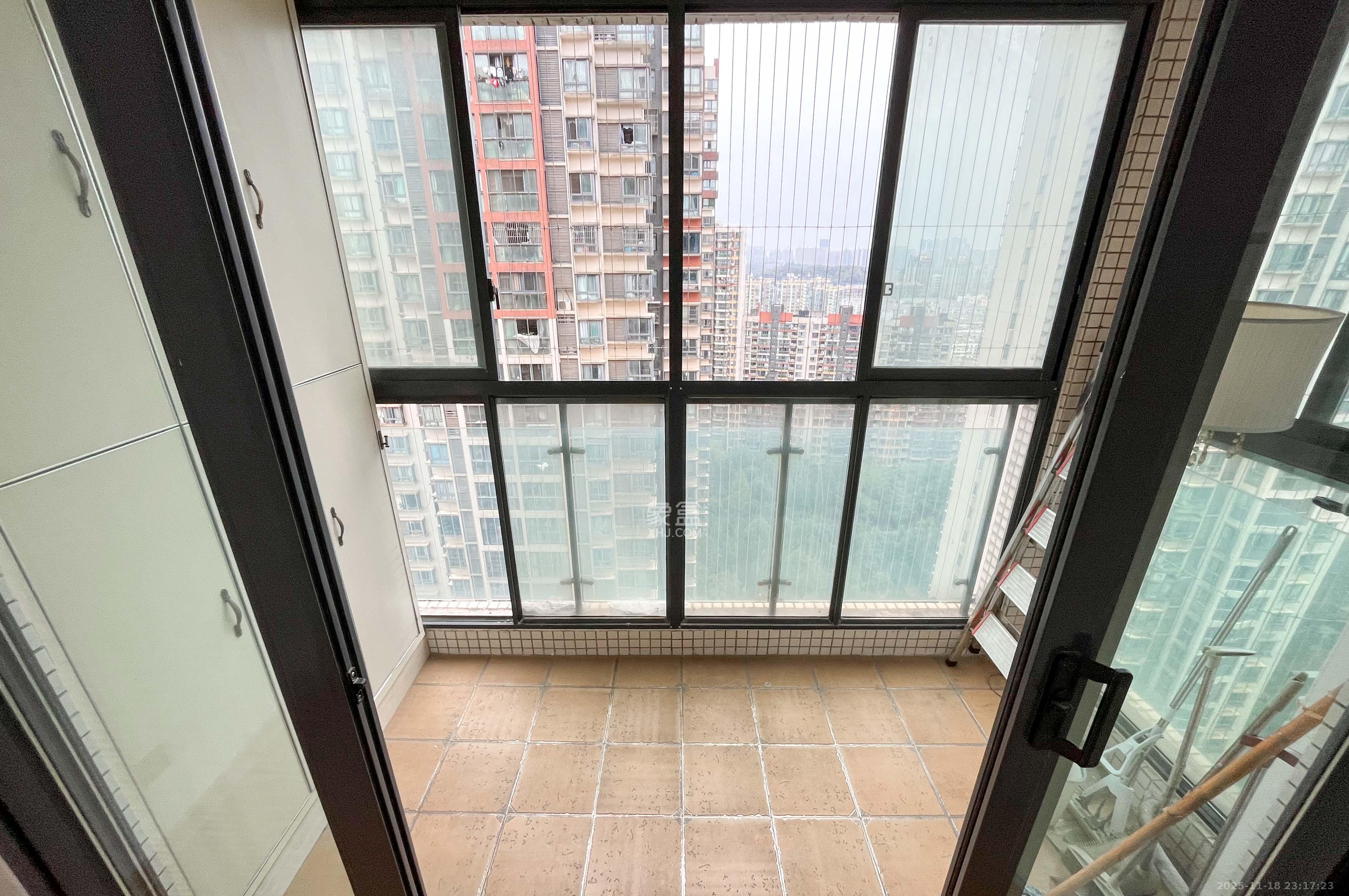 高鑫麓城 3室2厅1卫 78.0万 高鑫麓城 3室2厅1卫 78.0万其他