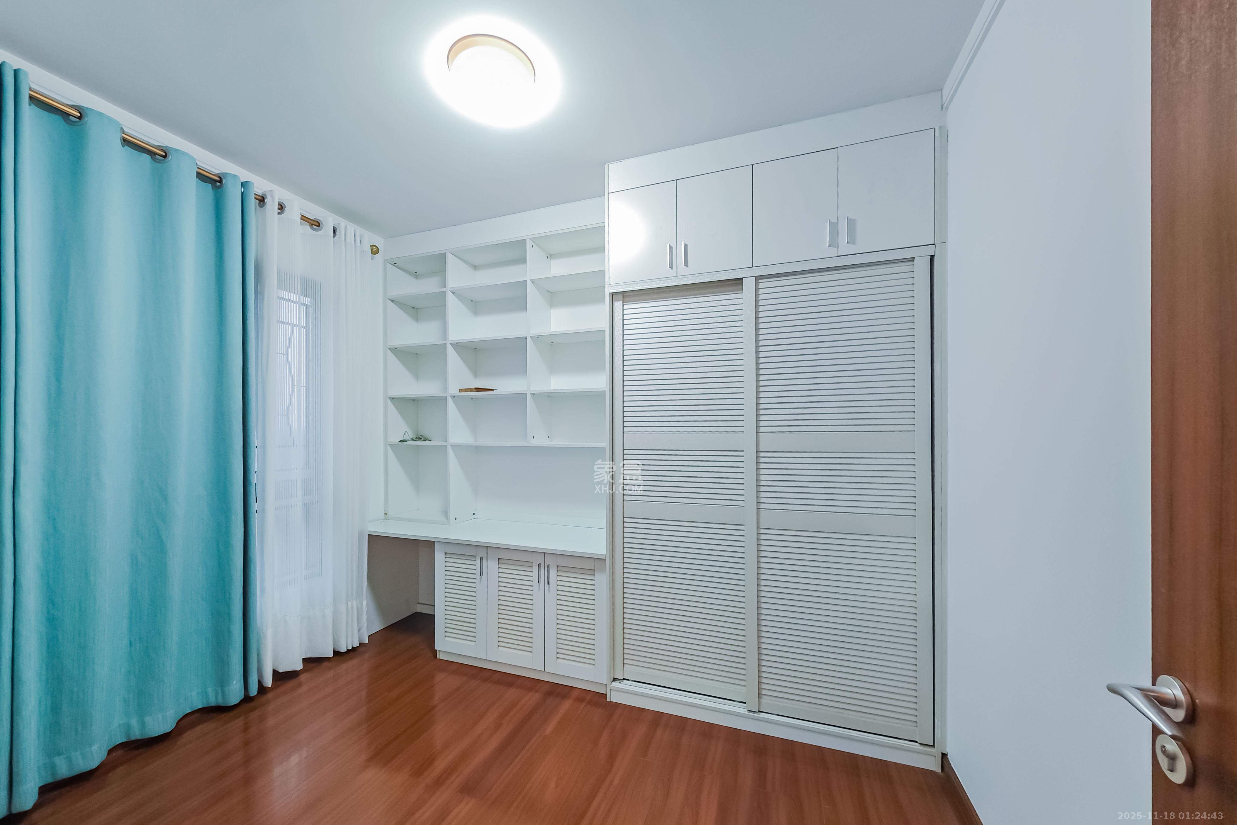 万科金域华府一期 3室2厅1卫 105.0万 万科金域华府一期 3室2厅1卫 105.0万其他