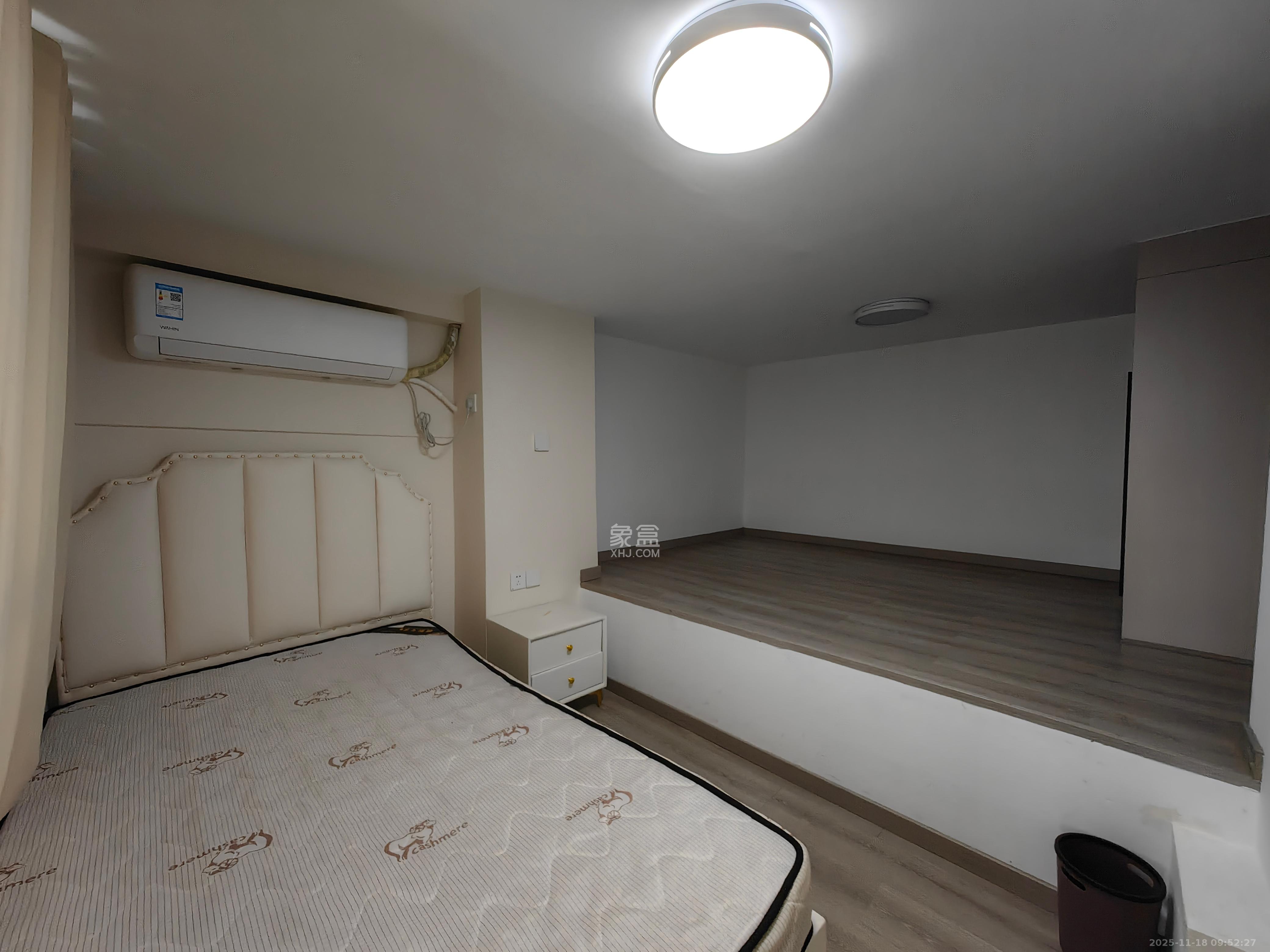 中交广场公寓 2室1厅1卫 2200.0元/月 中交广场公寓 2室1厅1卫 2200.0元/月室内图