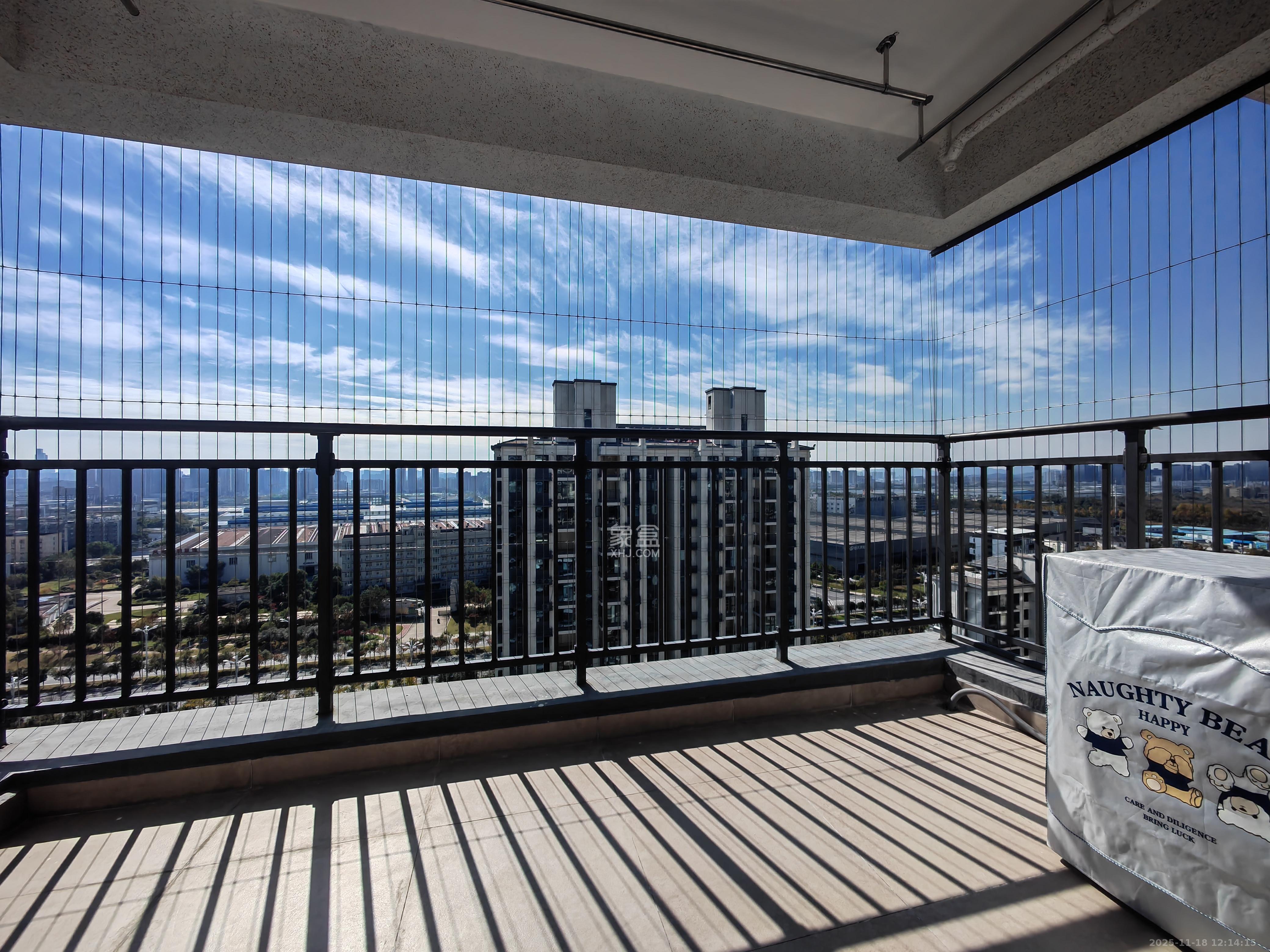 保利恒伟时光印象 4室2厅2卫 3000.0元/月 保利恒伟时光印象 4室2厅2卫 3000.0元/月室内图