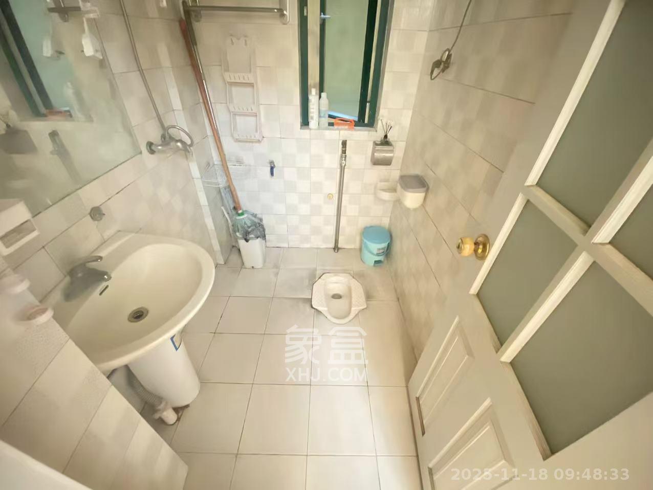 华盛家园  1室1厅1卫    1600.0元/月室内图