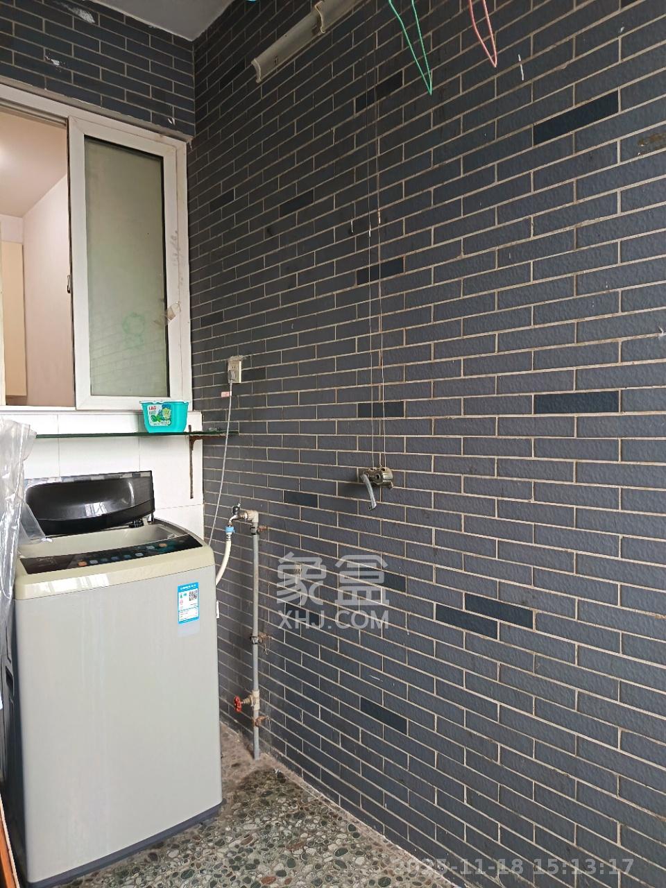 红区抽屉 2室1厅1卫 1600.0元/月 红区抽屉 2室1厅1卫 1600.0元/月室内图