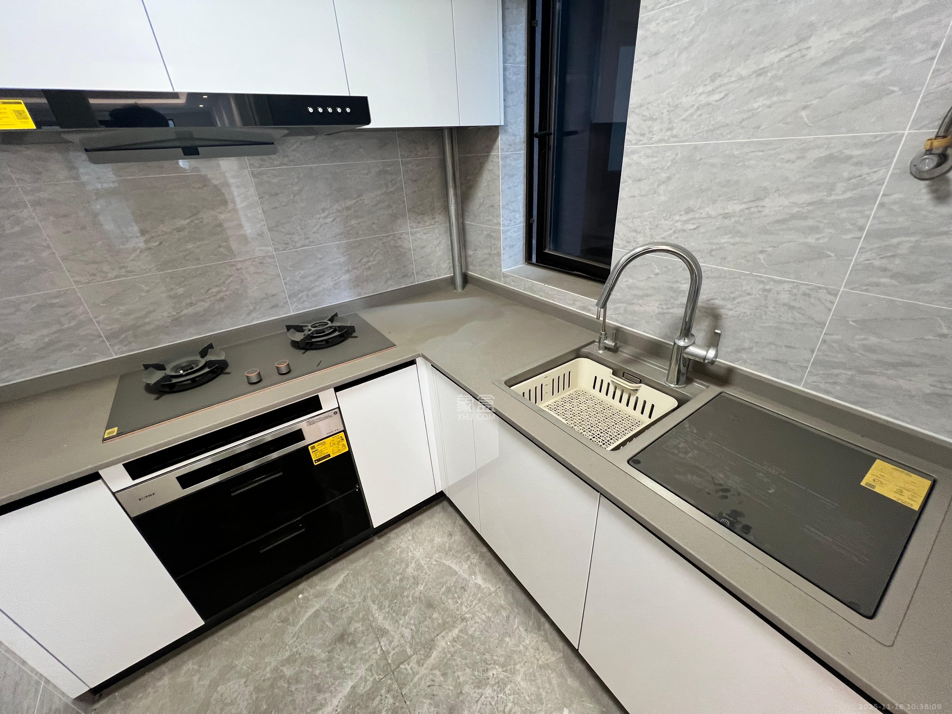 万科金色梦想D区  3室2厅1卫    2800.0元/月室内图