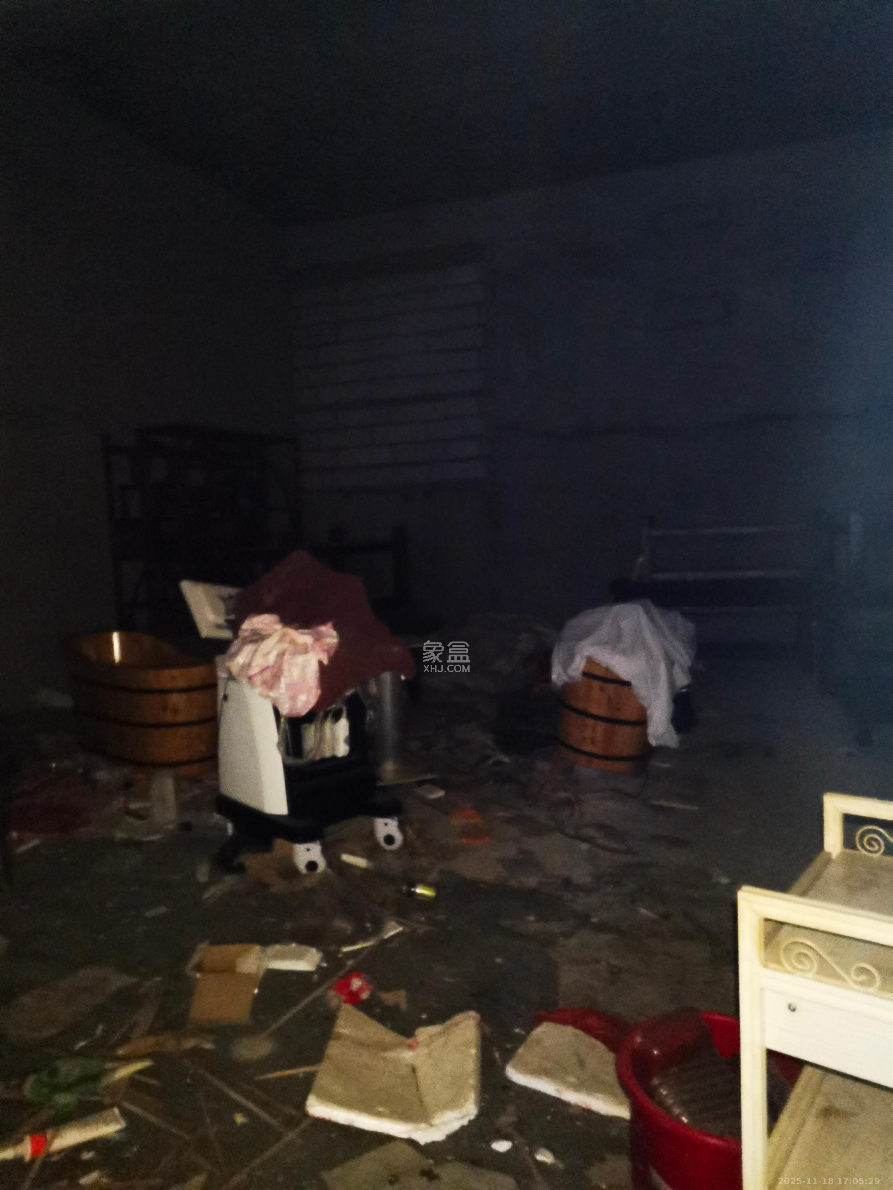 碧桂园智慧城市   221.99㎡      5000.0元/月室内图