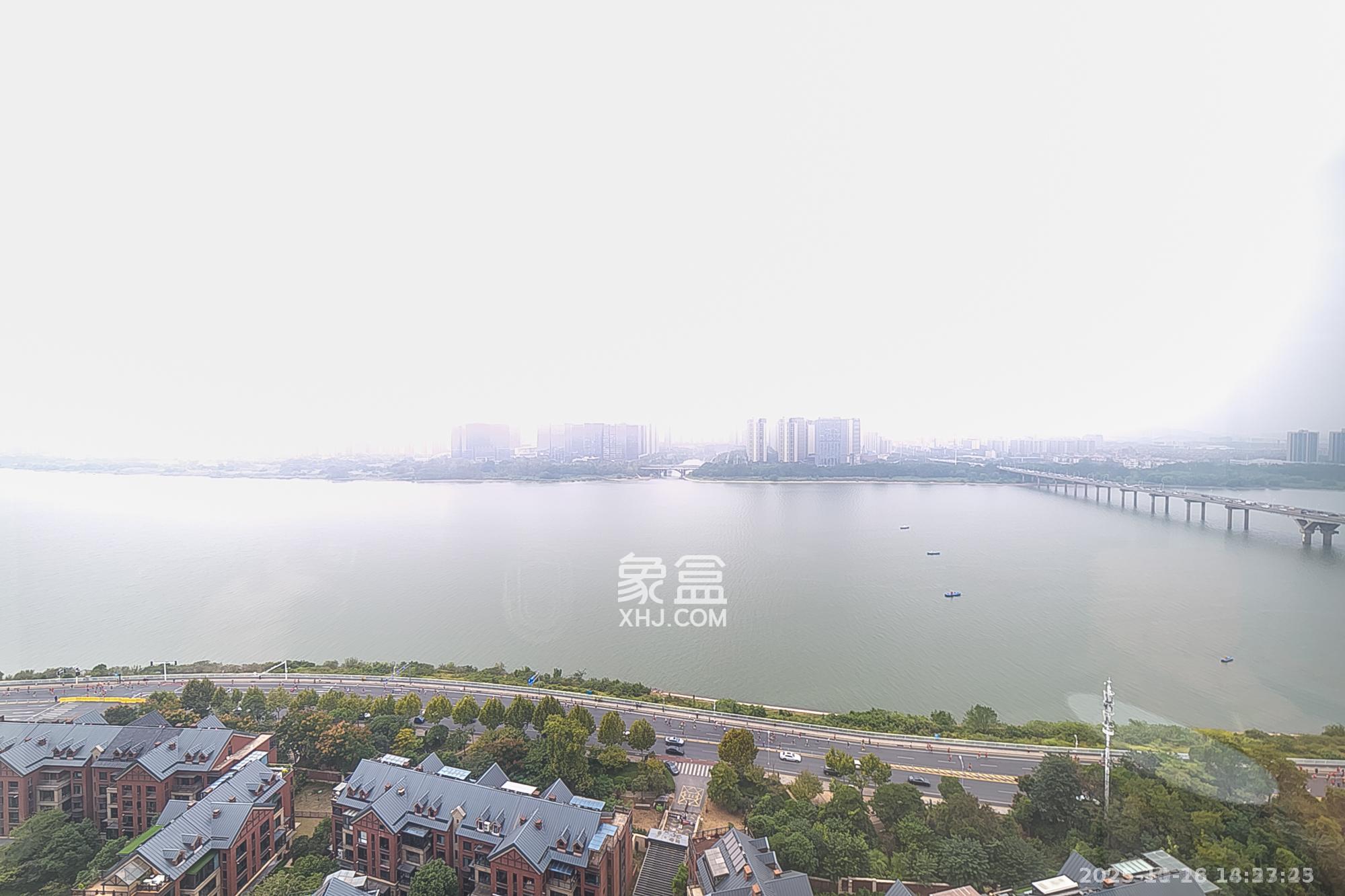 万科紫台 4室2厅2卫 8500.0元/月 万科紫台 4室2厅2卫 8500.0元/月室内图