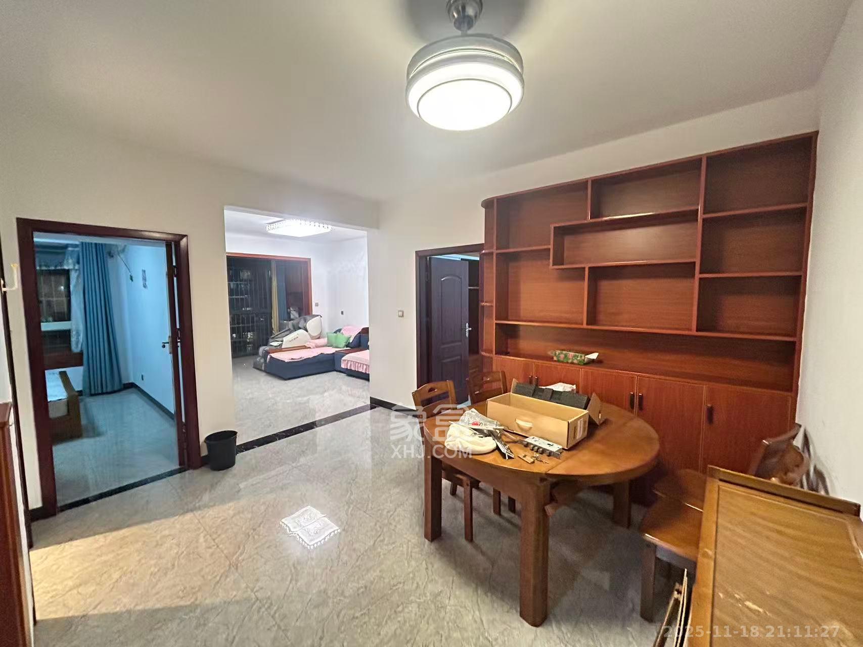 和润园一、二期  2室2厅1卫    1880.0元/月室内图