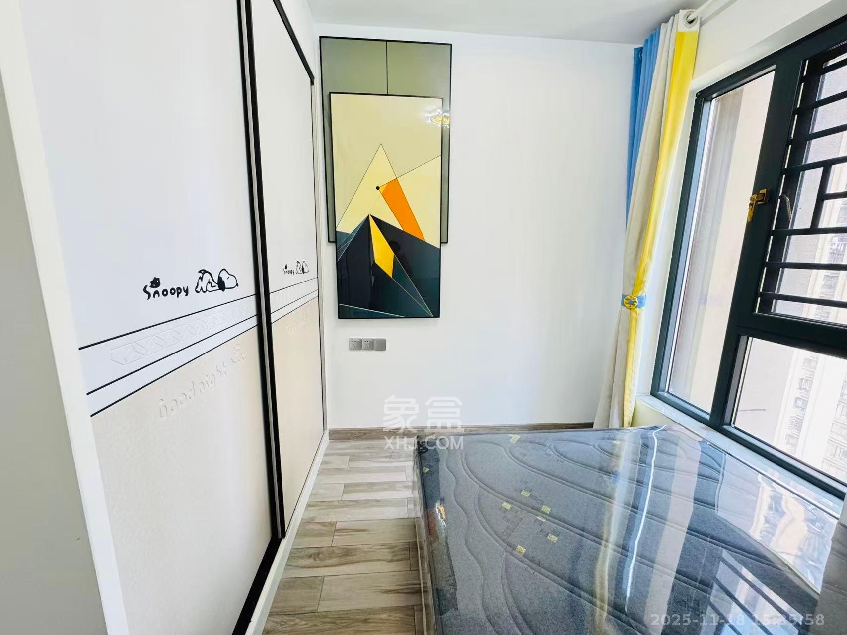 协信星澜汇  4室2厅2卫    4000.0元/月室内图