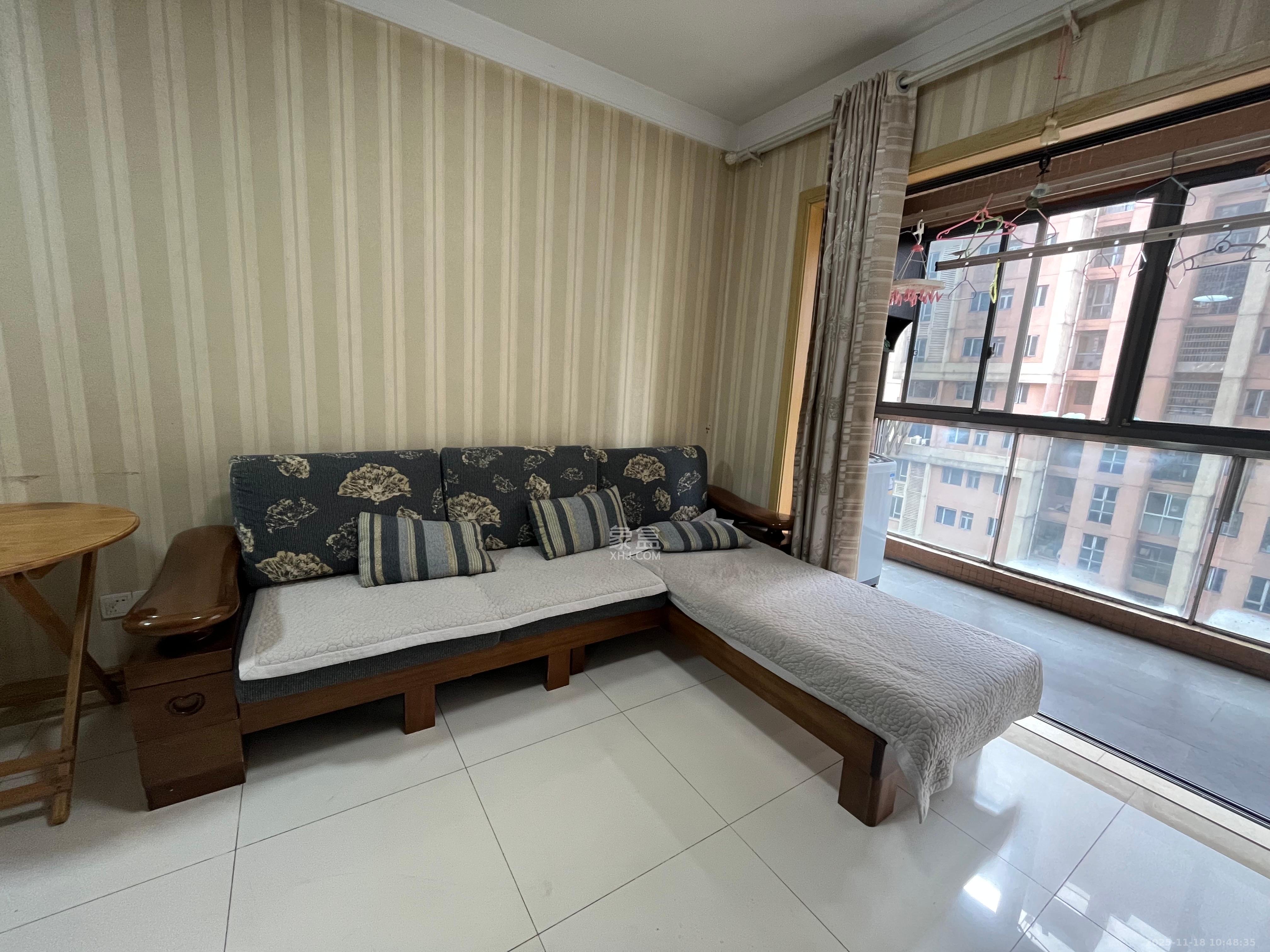 珠江花城三期锦鲤 2室1厅1卫 1900.0元/月 珠江花城三期锦鲤 2室1厅1卫 1900.0元/月室内图