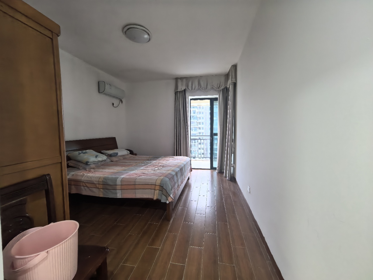 晨晖帝景 1室0厅0卫 2300.0元/月 晨晖帝景 1室0厅0卫 2300.0元/月室内图