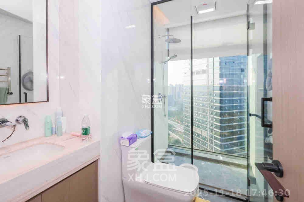 润和滨江湾 5室2厅3卫 60000.0元/月 润和滨江湾 5室2厅3卫 60000.0元/月室内图