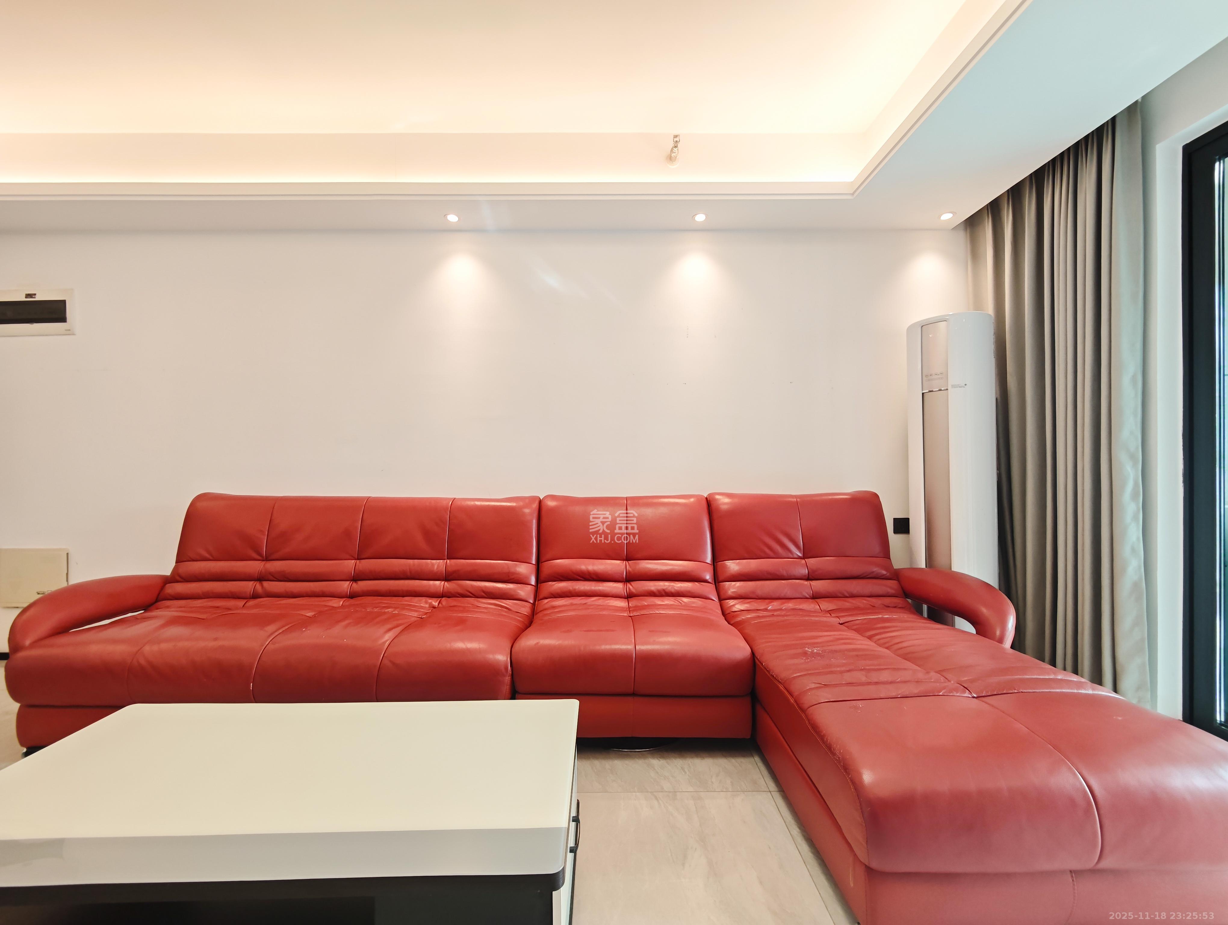 万科魅力之城天阔里 3室2厅2卫 110.0万 万科魅力之城天阔里 3室2厅2卫 110.0万其他