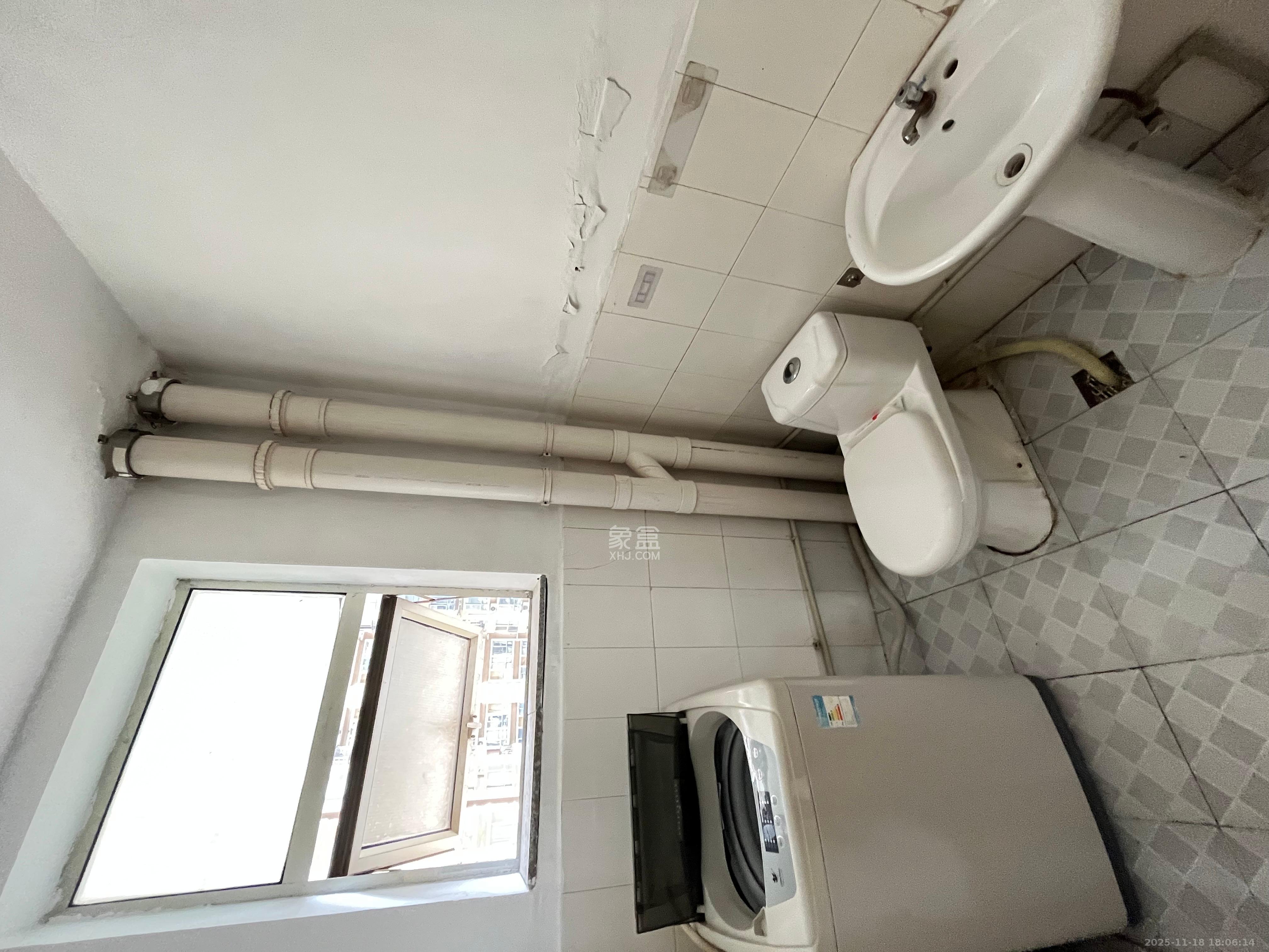 凯通国际城（凯通朝庭）  3室1厅1卫    2000.0元/月室内图