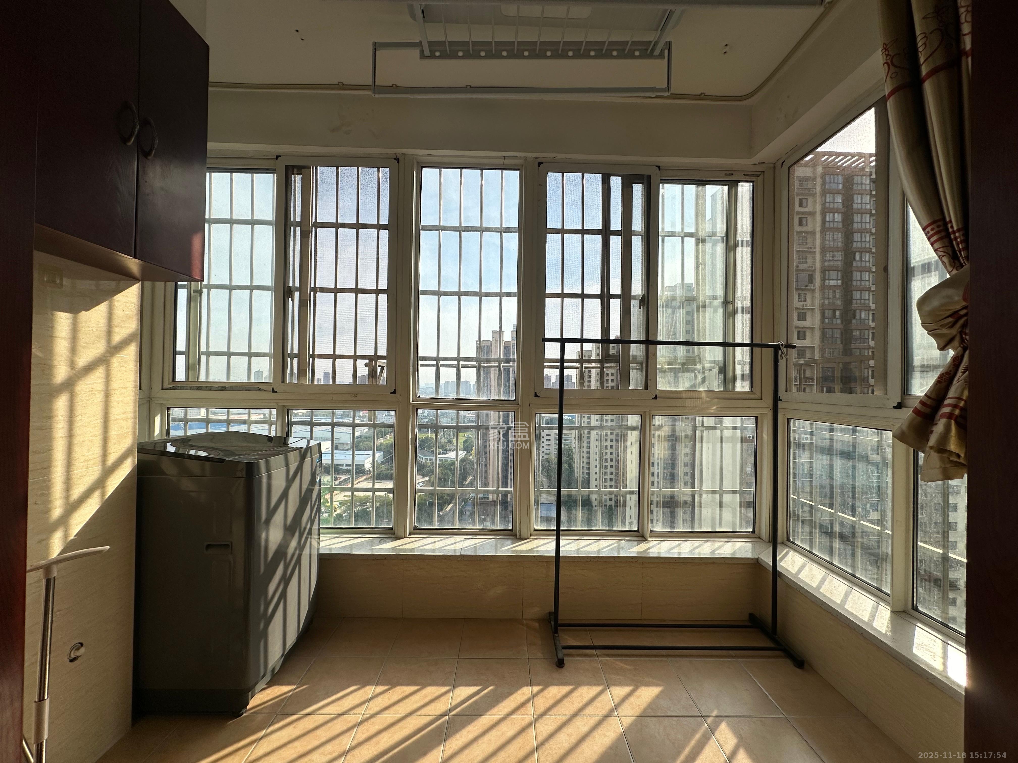 时代星城 2室2厅1卫 1500.0元/月 时代星城 2室2厅1卫 1500.0元/月室内图