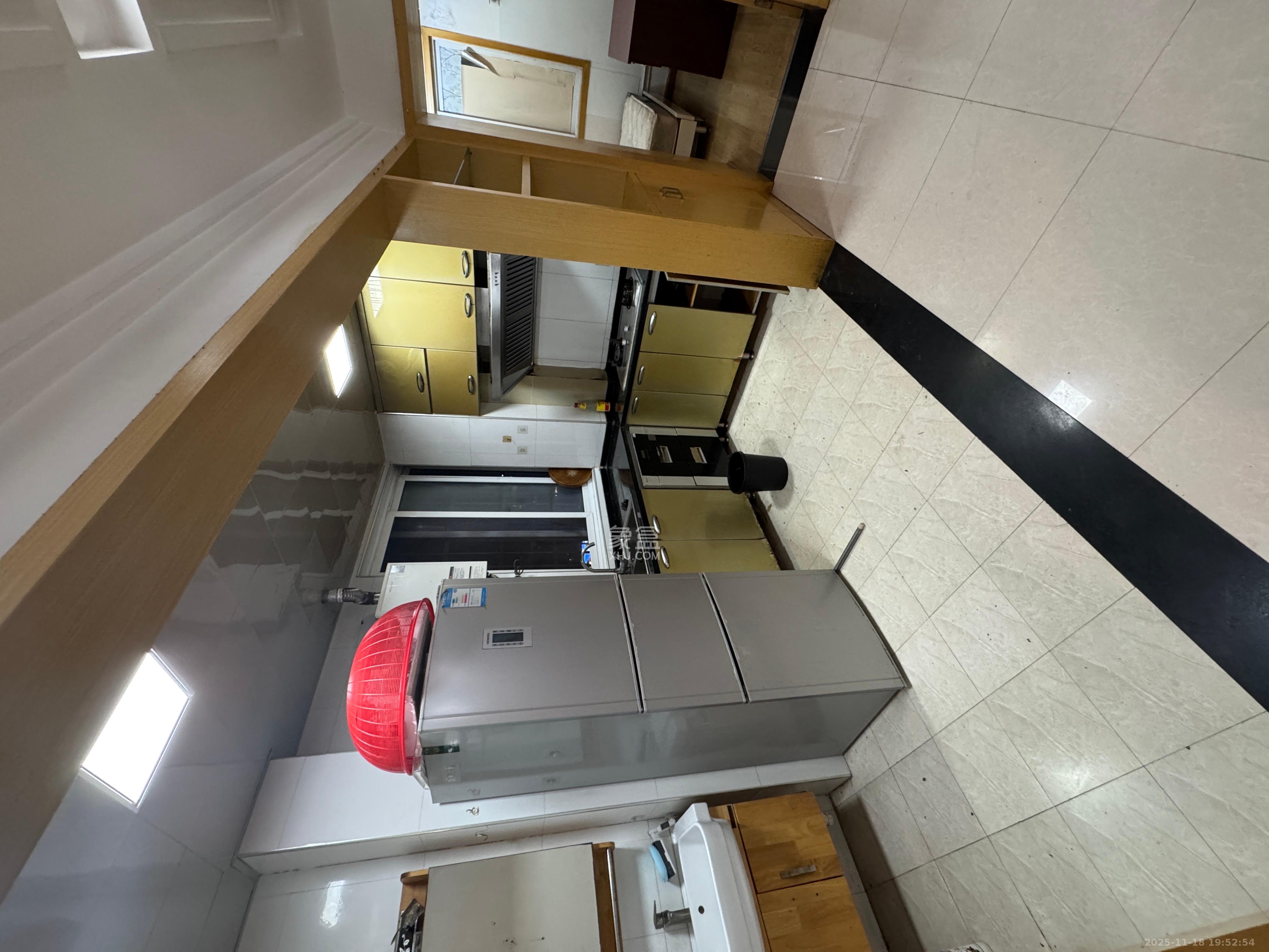 旭日东升 1室0厅0卫 1800.0元/月 旭日东升 1室0厅0卫 1800.0元/月室内图