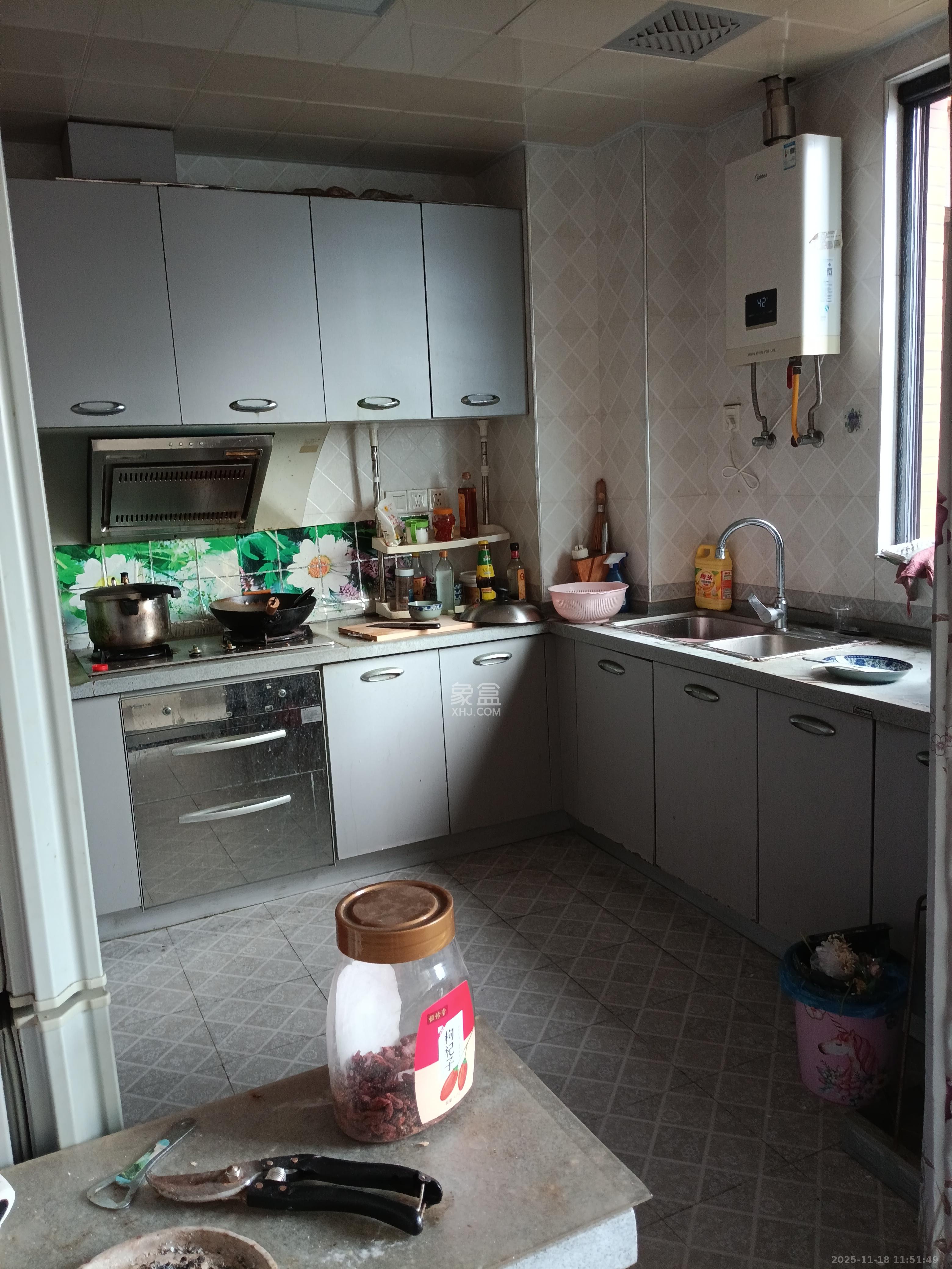 华润凤凰城二期 1室1厅1卫 800.0元/月 华润凤凰城二期 1室1厅1卫 800.0元/月室内图