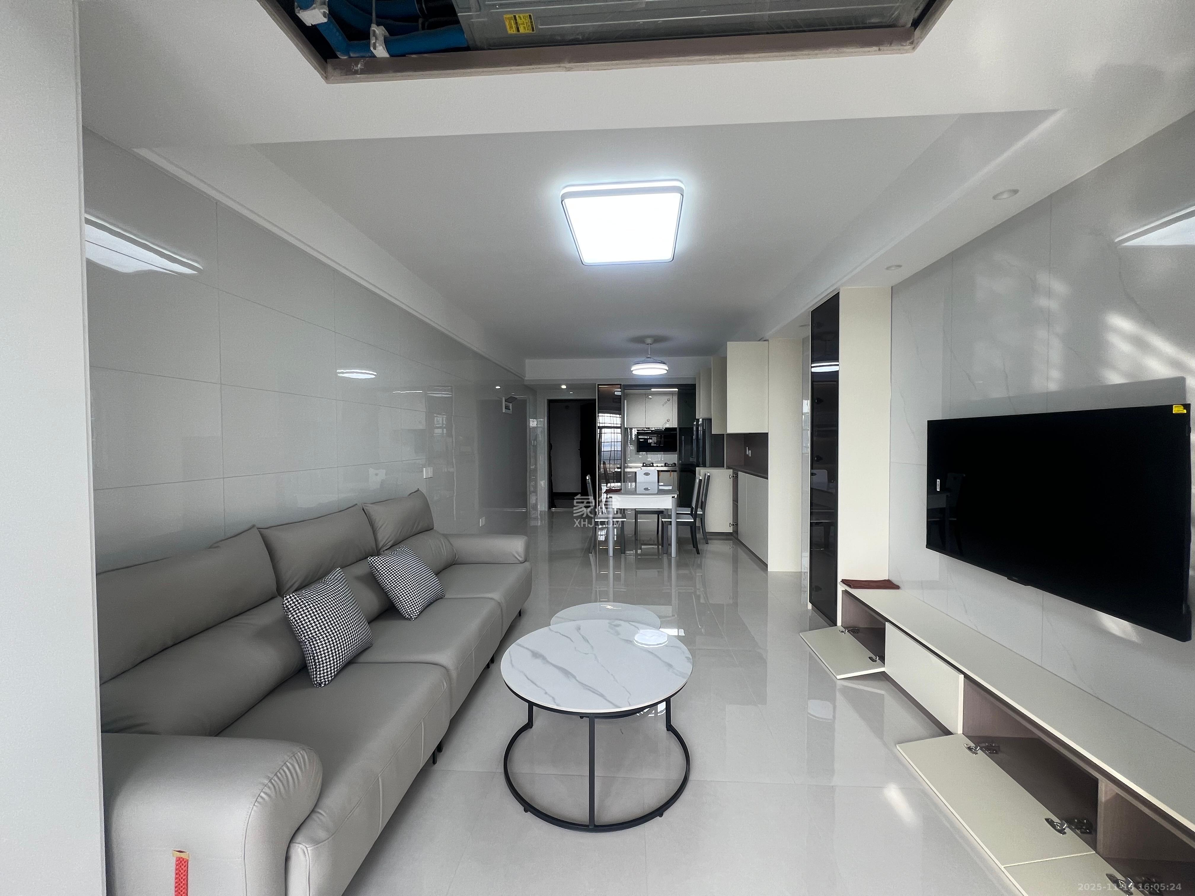 和景家园二期  2室2厅1卫    1800.0元/月室内图