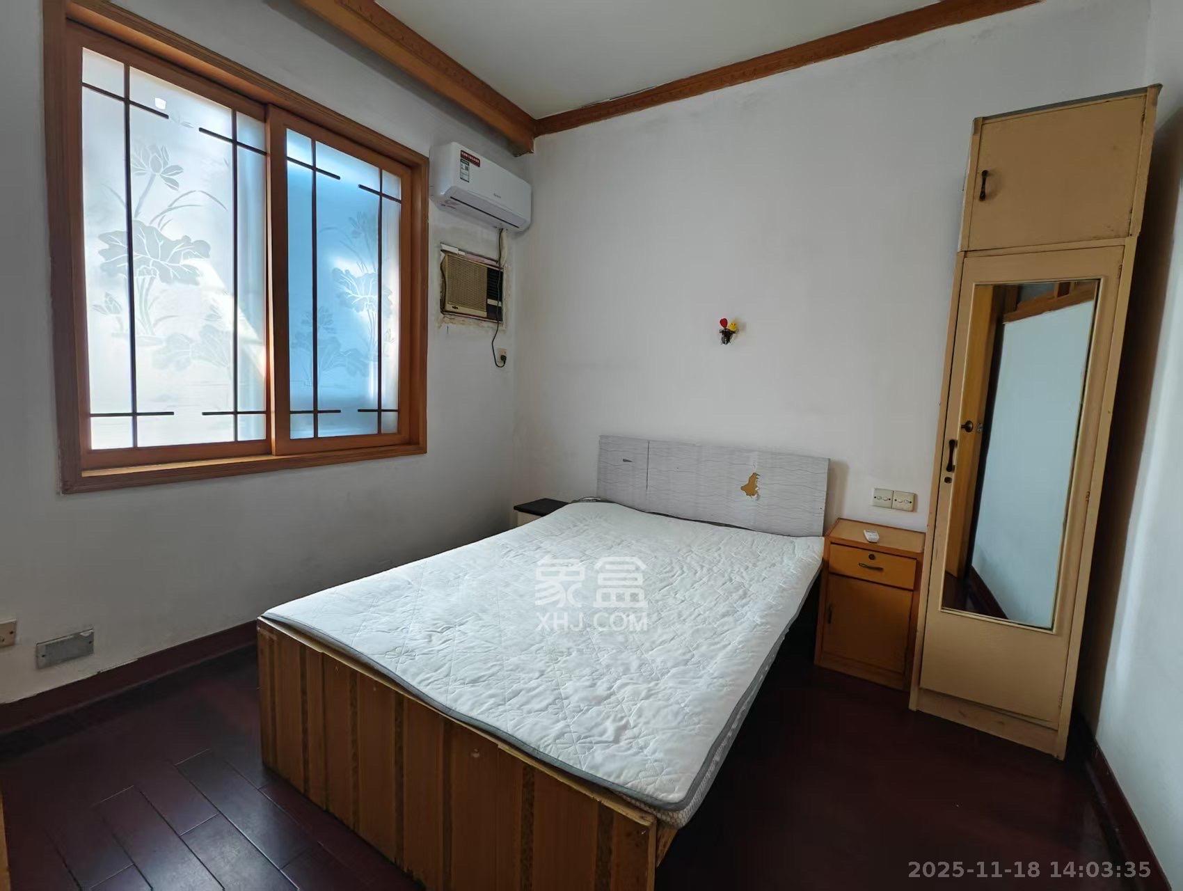 人民新村  3室1厅1卫    1700.0元/月室内图